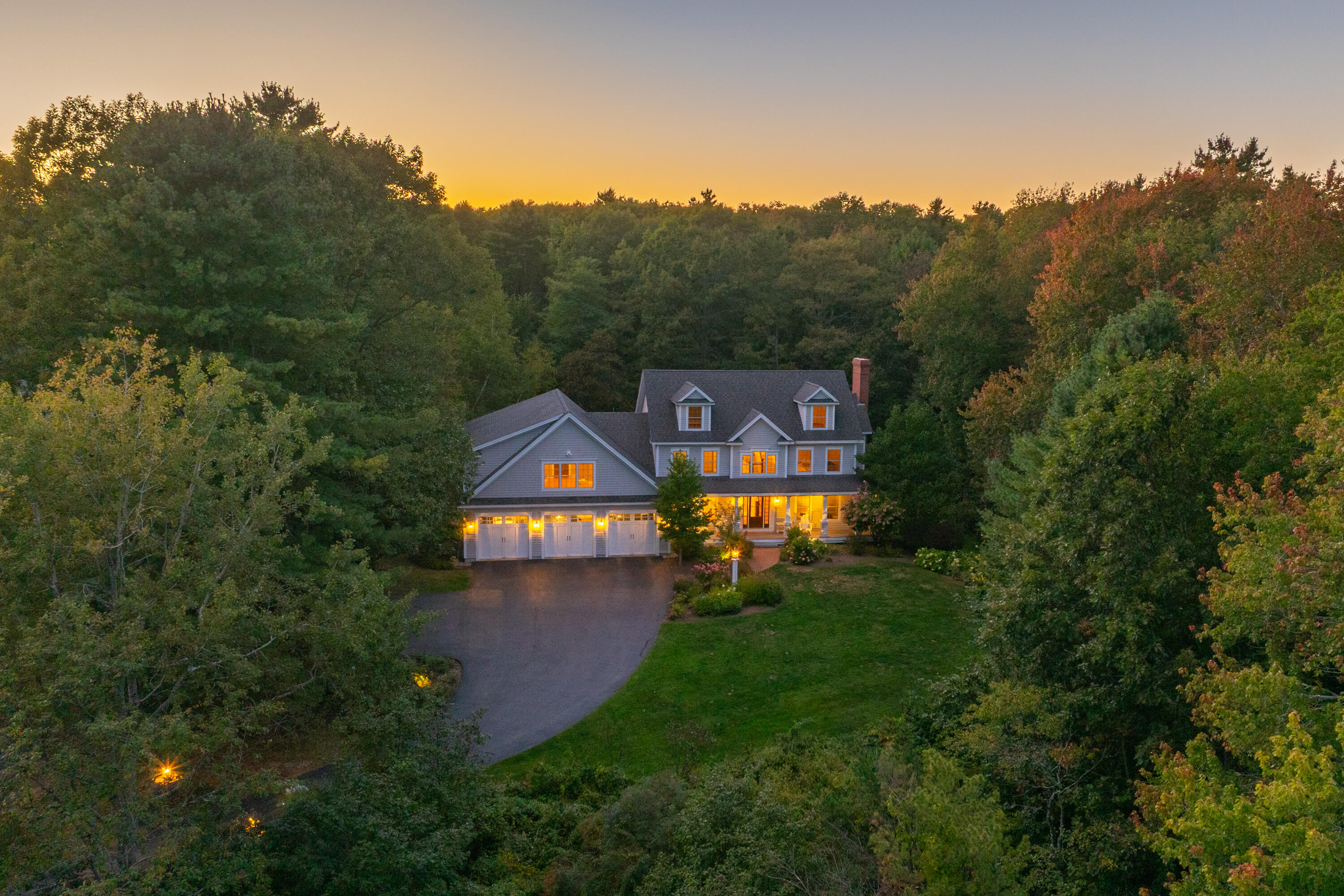 Photo of 133 Hawthorne Lane South Portland ME 04106