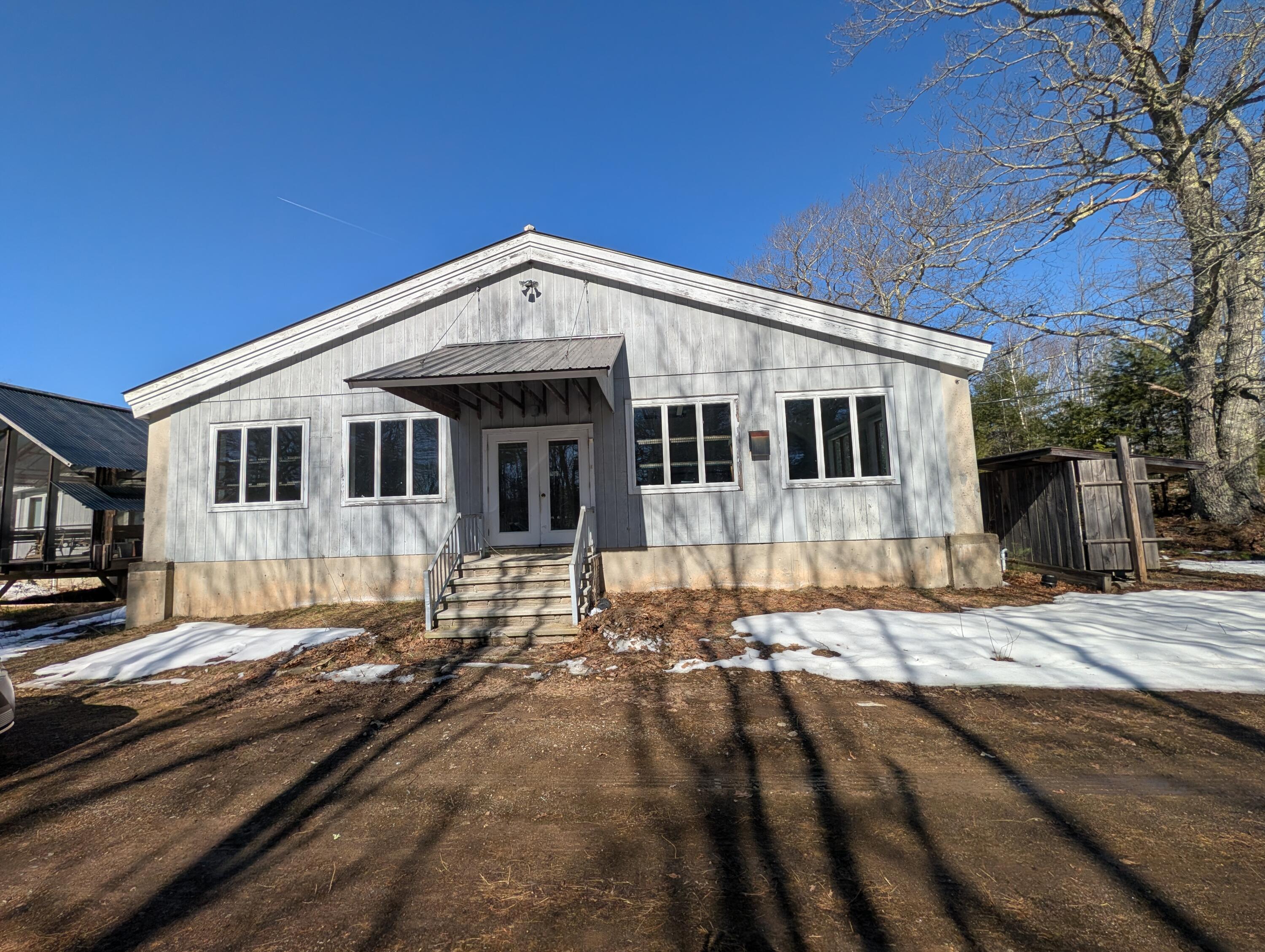 18 Wakefield Street, Rochester, NH, 06867