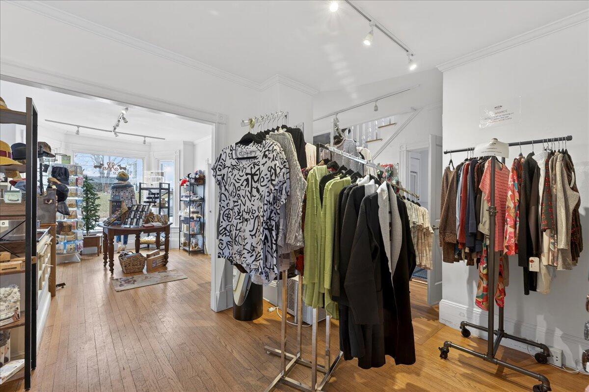 Middle Room