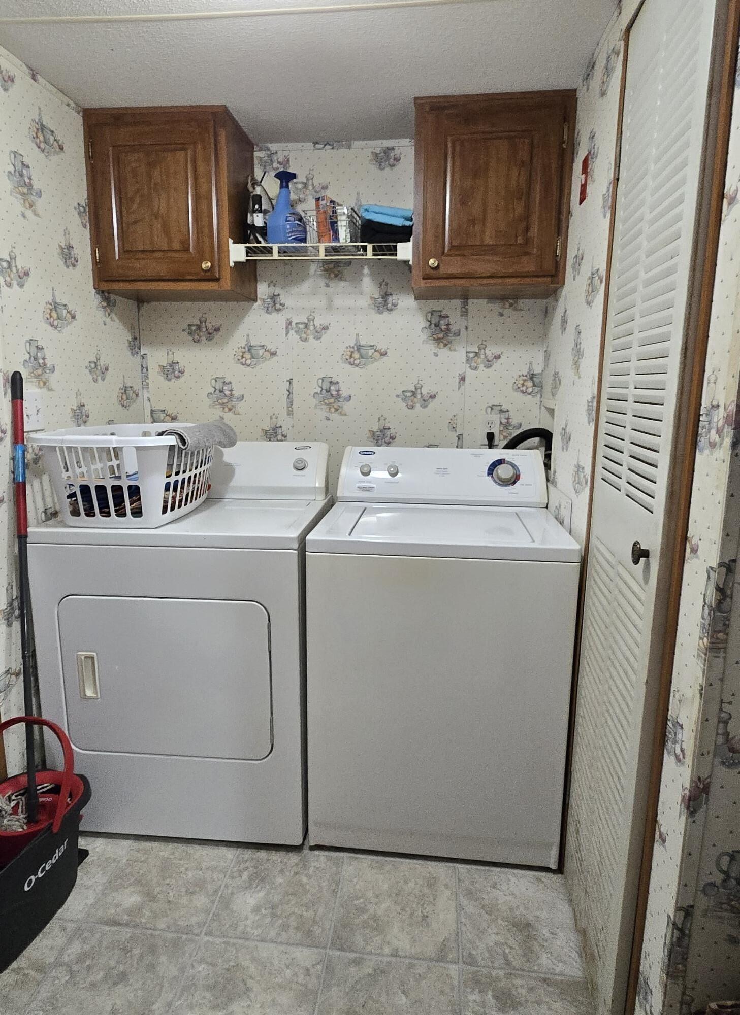 43 Main Street, Roxbury, ME, 04275