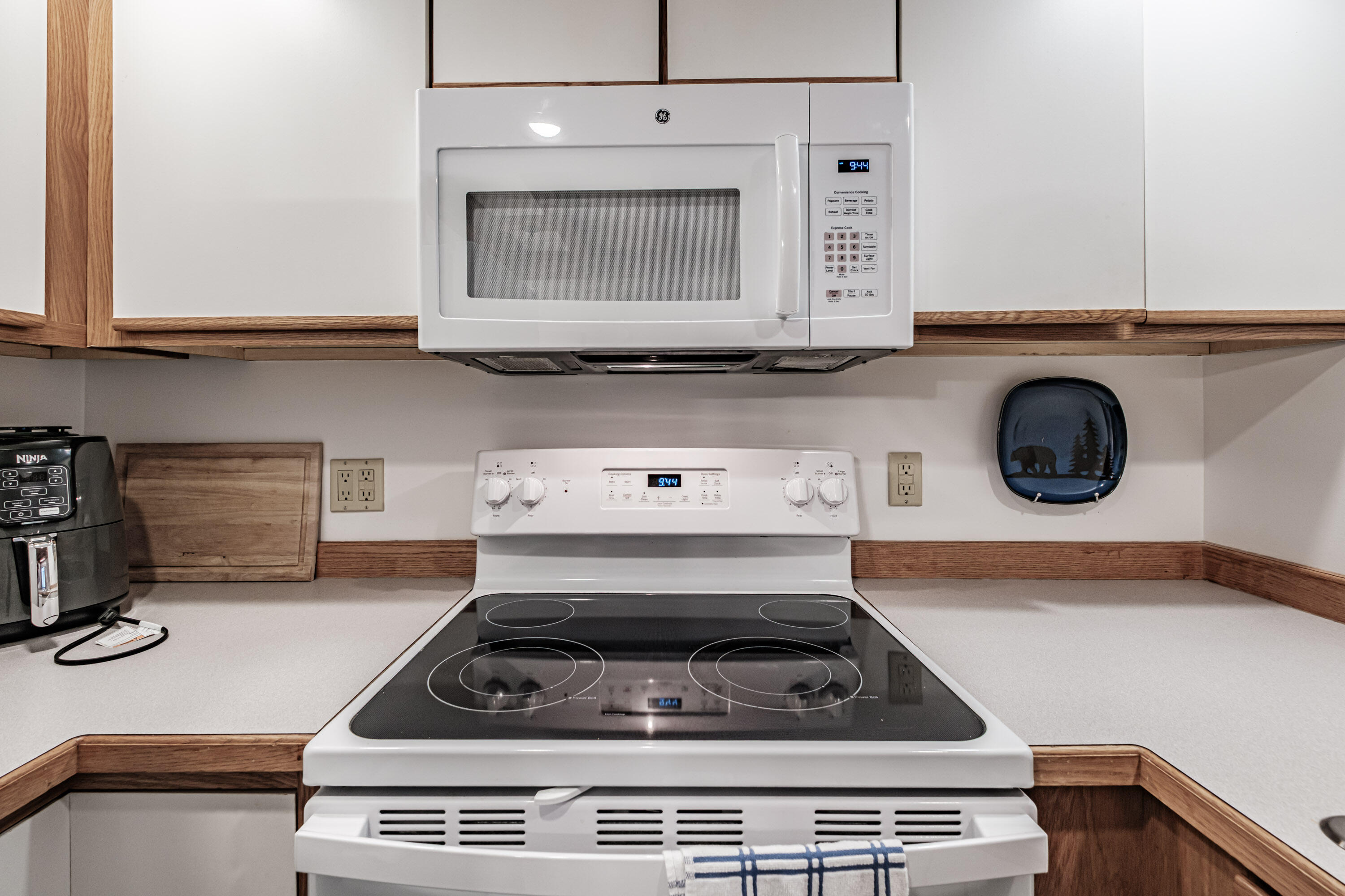 22 Cherry Lane #28, Bethel, ME, 04217