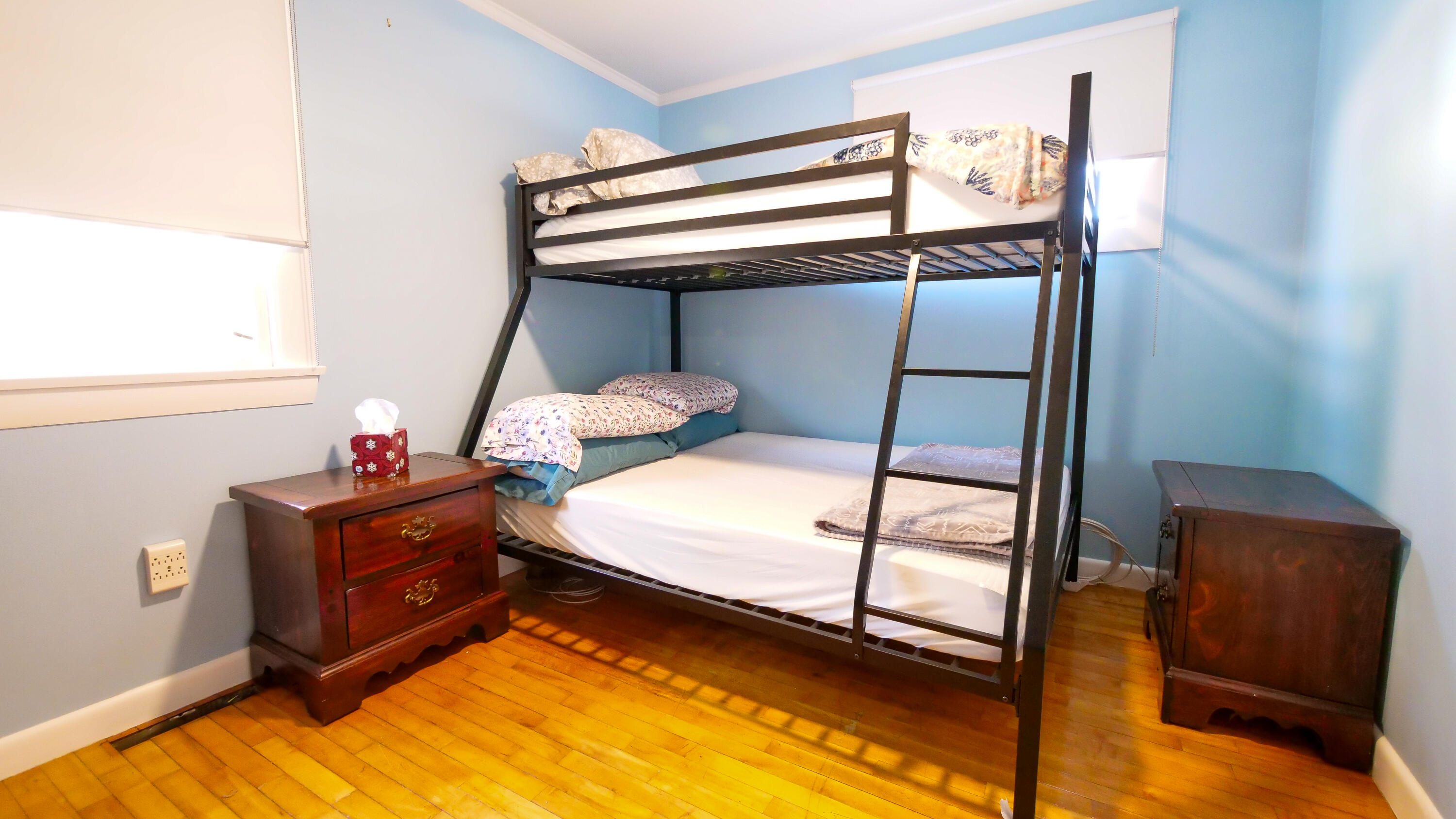 16 Gardner Road, Orono, ME, 04473