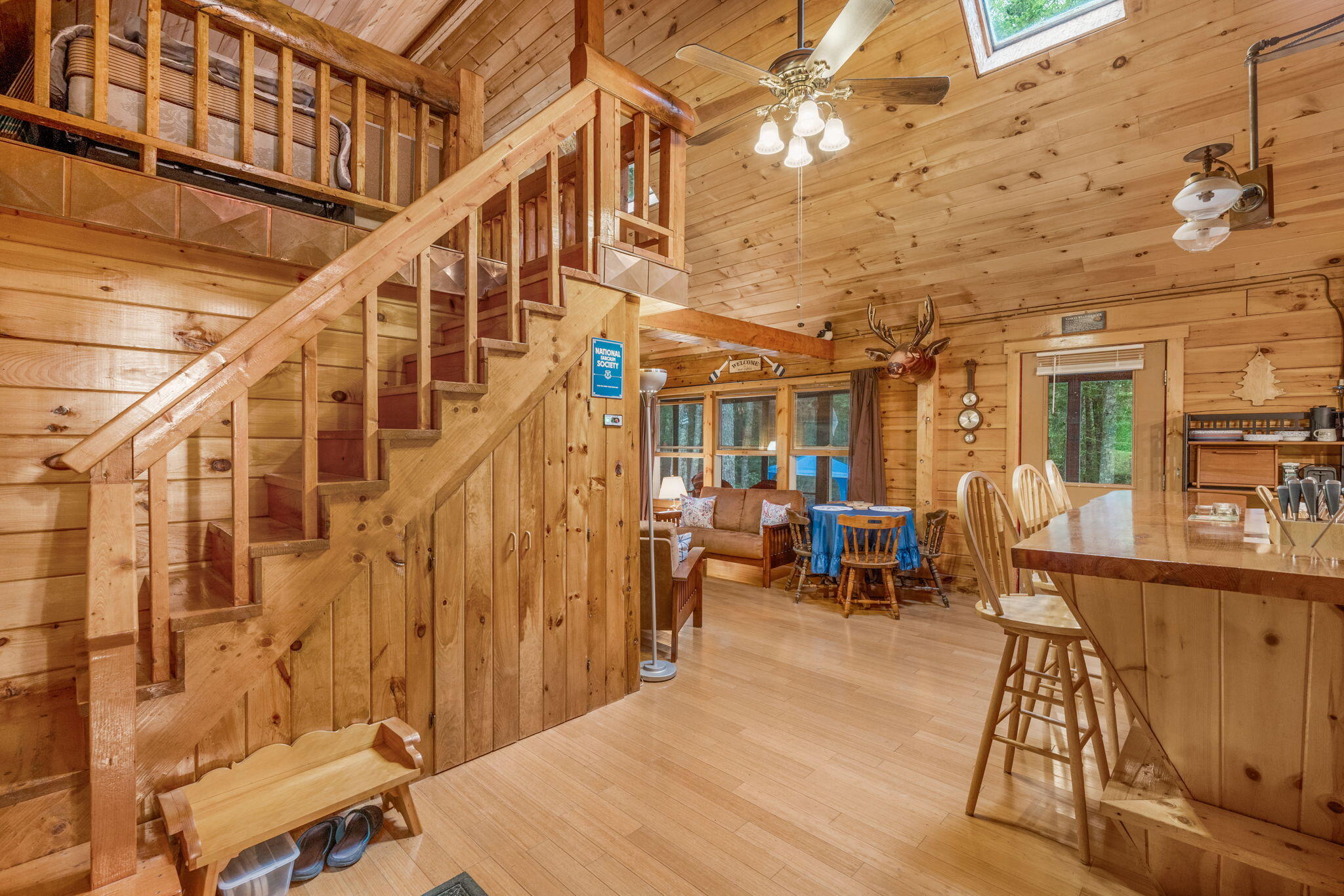 17-web-or-mls-687-e-madasgascal-pond-rd