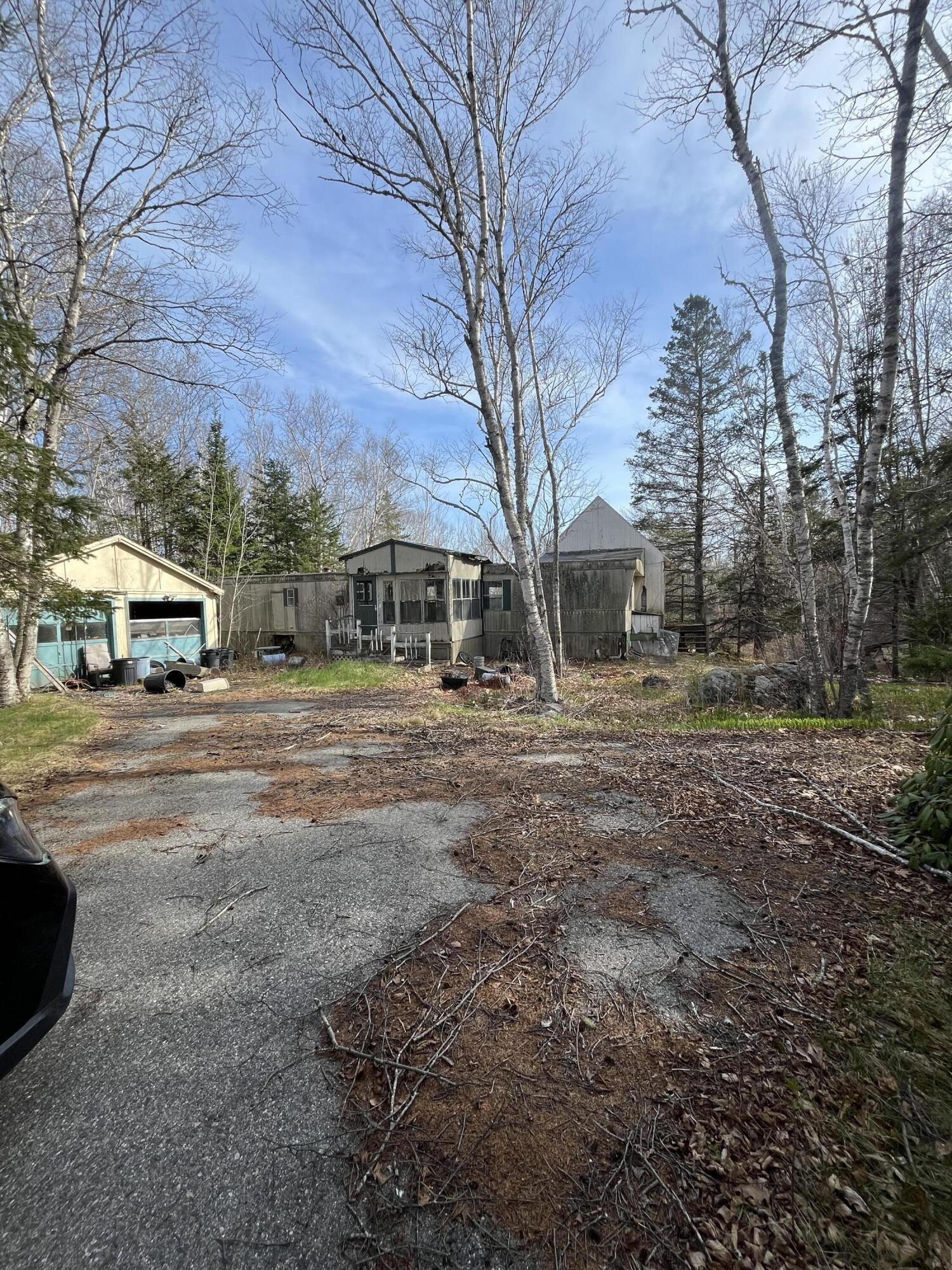 Homes For Sale With Over 5 Acres Homes For Sale With Over 5 Acres