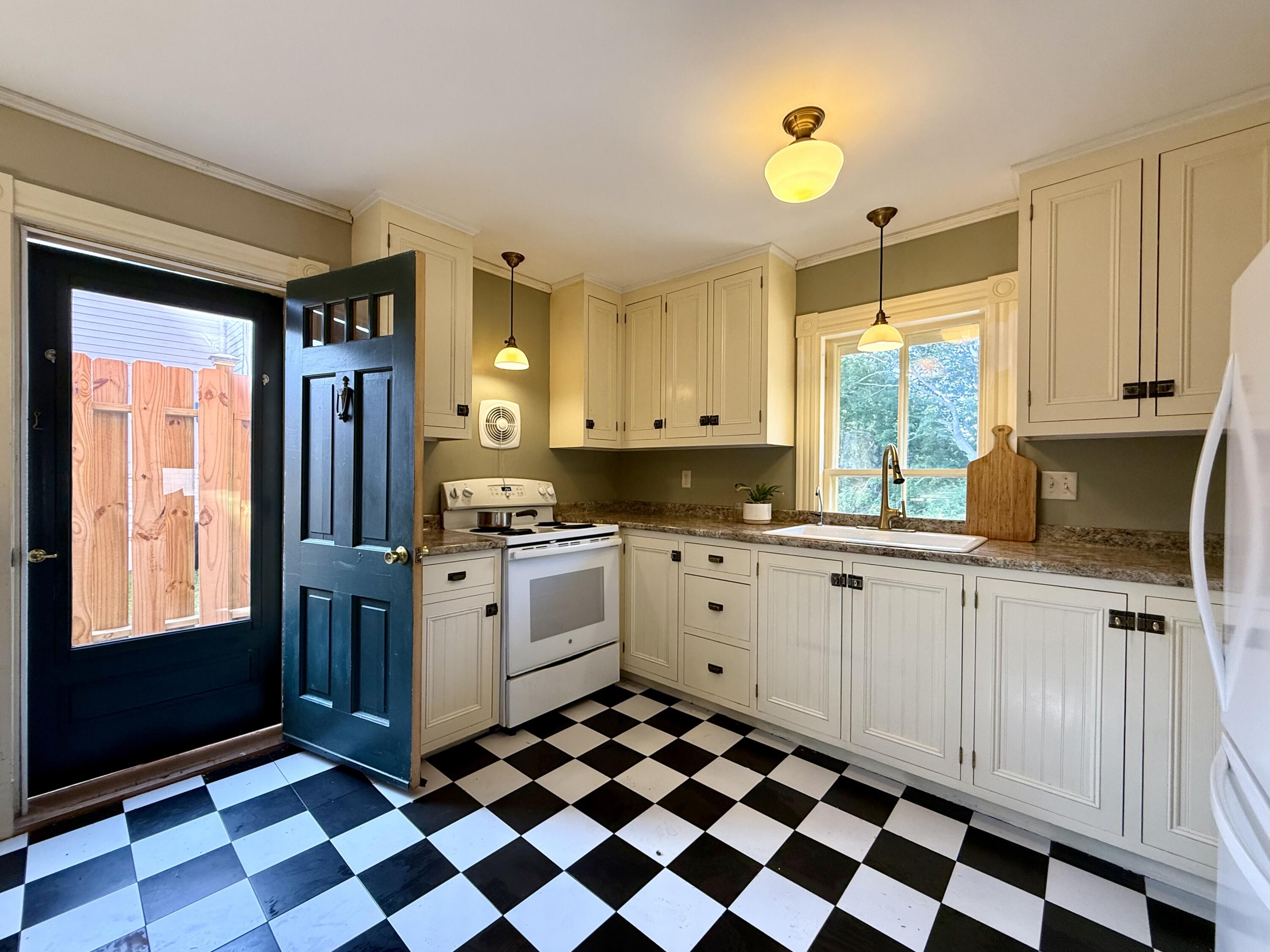 34 Shackford Street, Eastport, ME, 04631