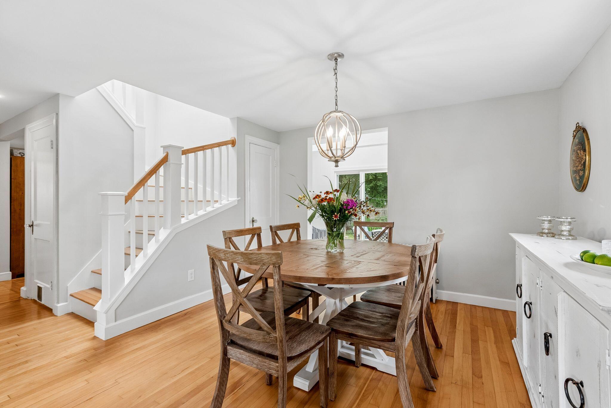 20 Just-A-Mere Road, Falmouth, ME 04105 Dining Room