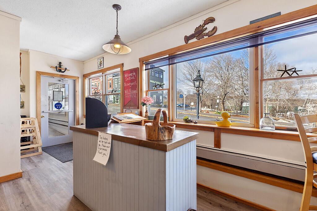 30 Main Street, Belfast, ME, 04915