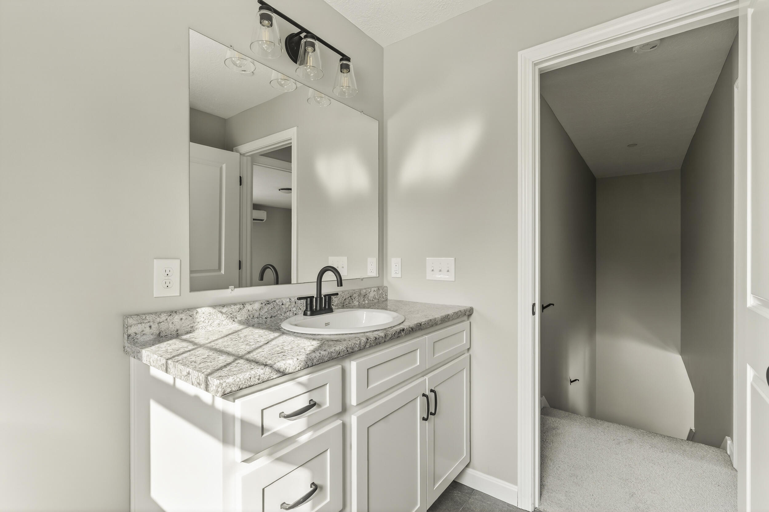 5 Blaine Street UNIT 109, Saco, ME, 04072