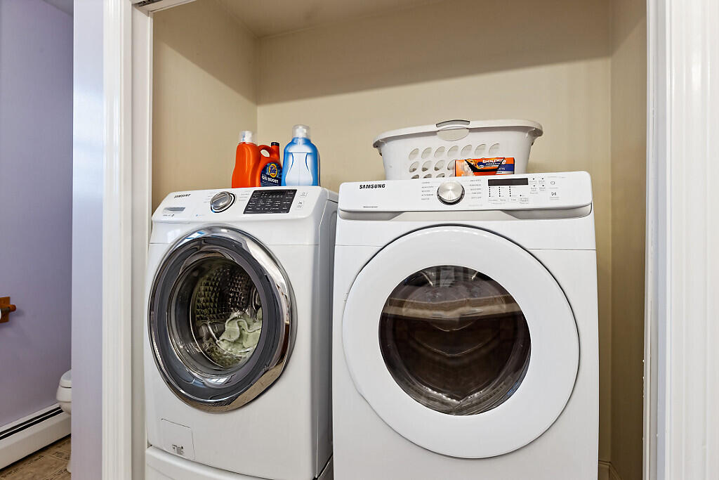 33 Belfast Augusta Road E, Searsmont, ME, 04973