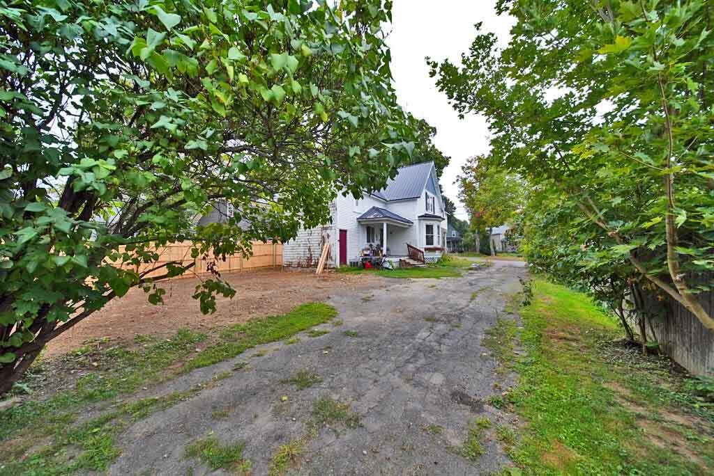 34 Charles Street, Houlton, ME, 04730