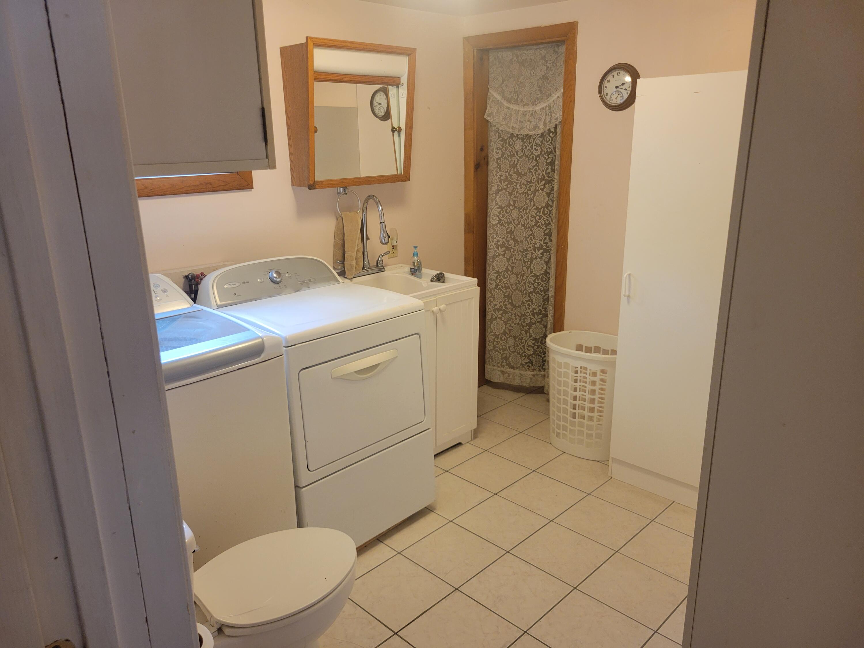 900 Brewer Lake Road, Orrington, ME, 04474