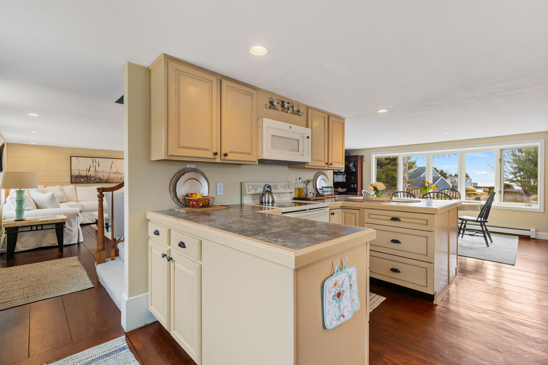 12 Kings Road, York, ME, 03909