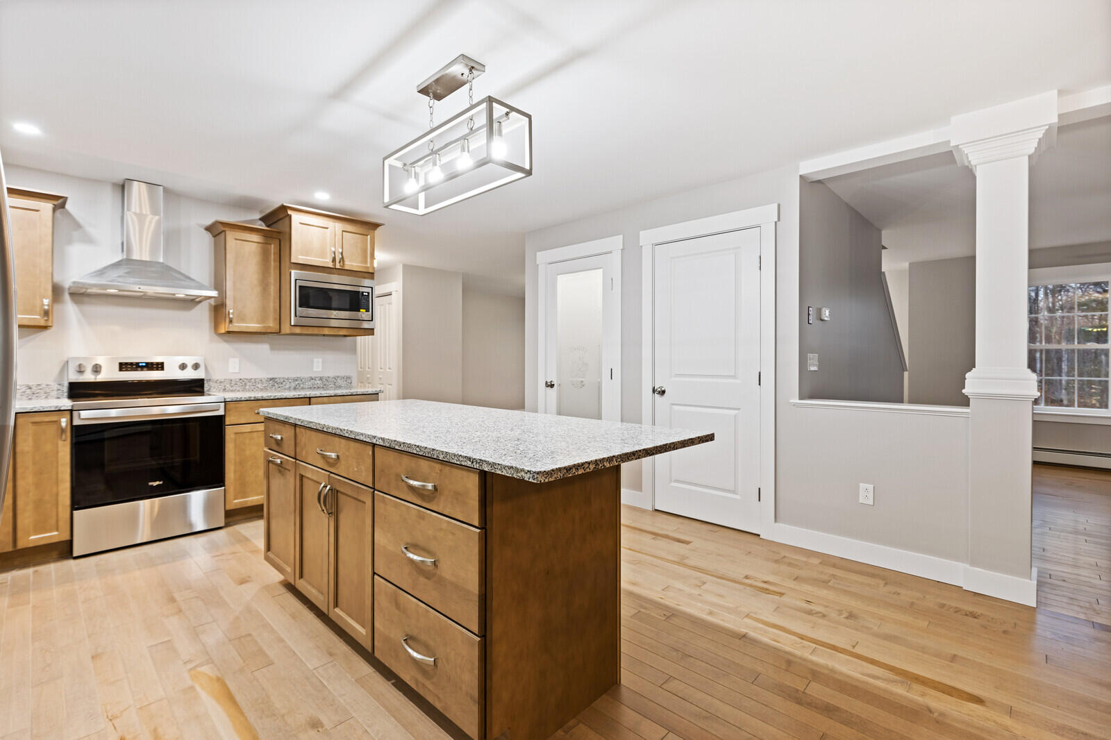 27 Pleasant Road, Sidney, ME, 04330