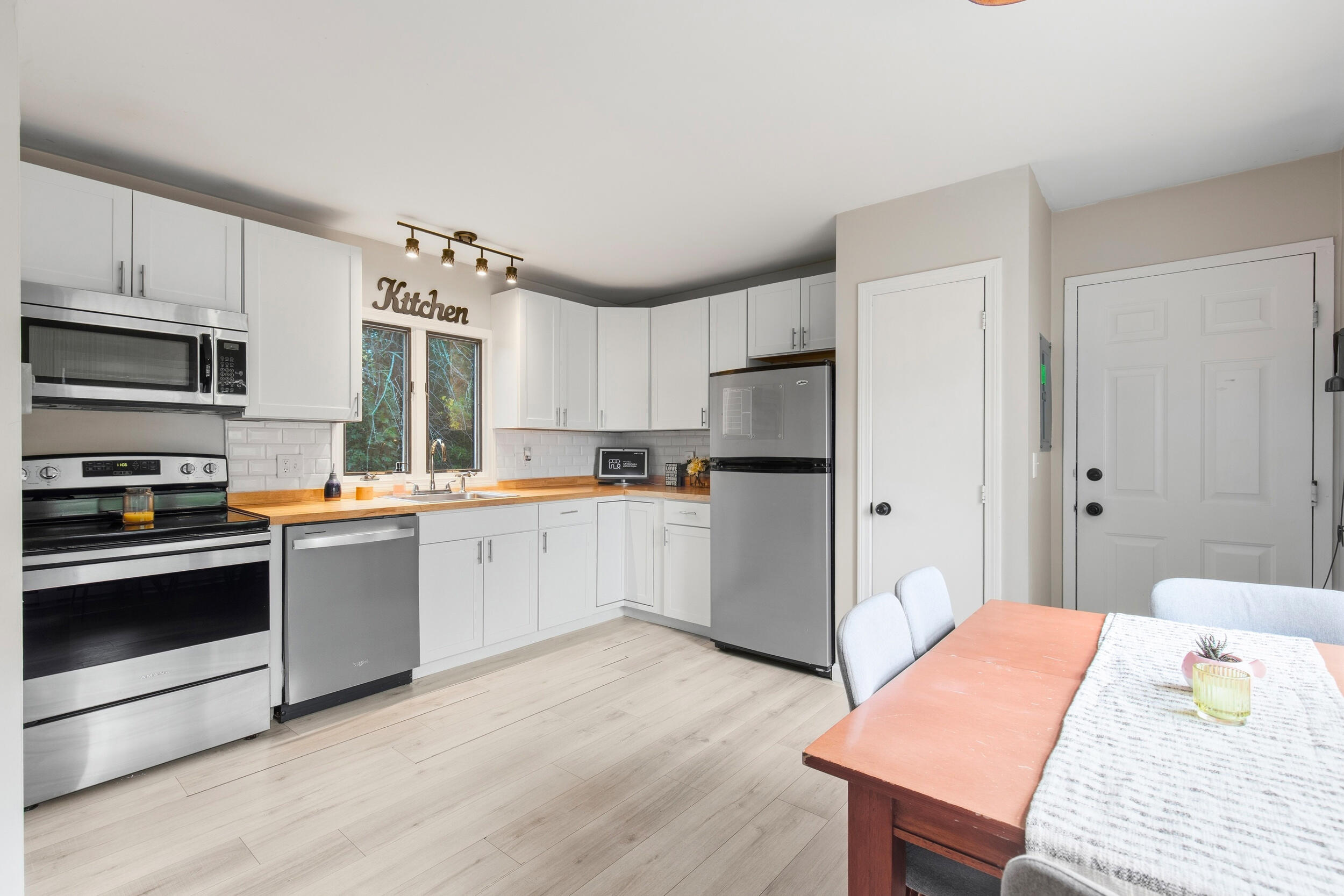 221 Longfellow Street, #4, Westbrook, ME 04092 221 longfellow st westbrook me 04092 usa