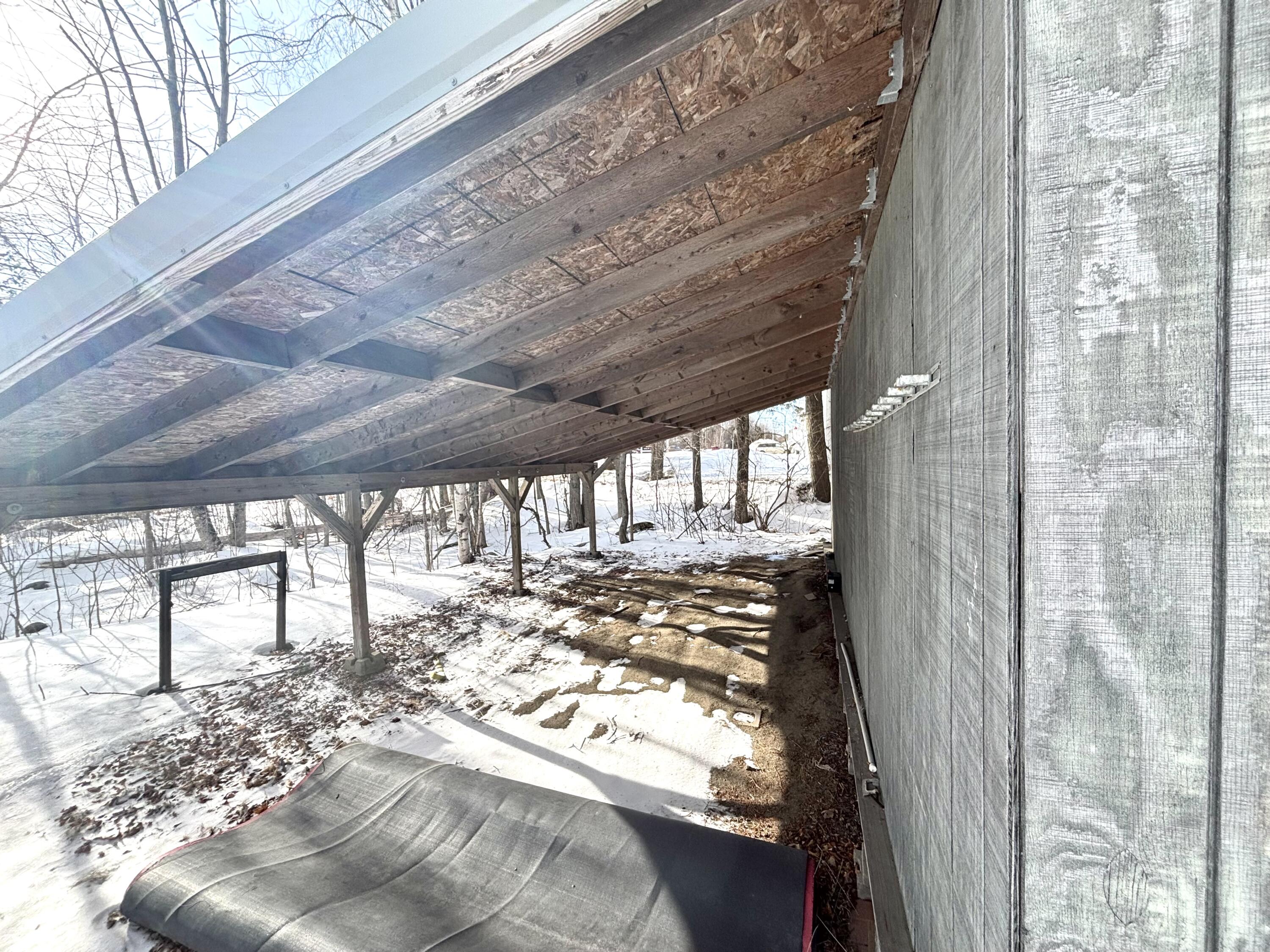 6 Horseshoe Road, Medway, ME, 04460