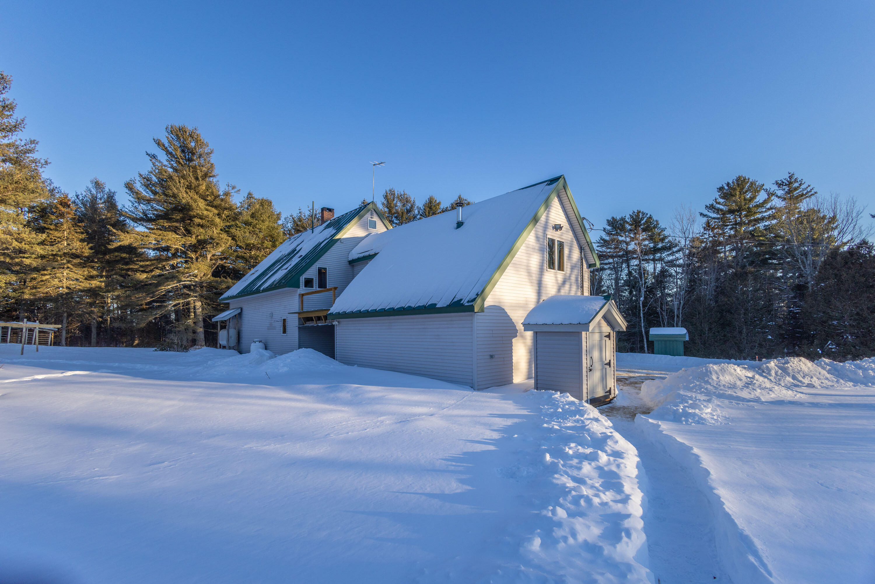 163 Ayer Ridge Road, Freedom, ME, 04941