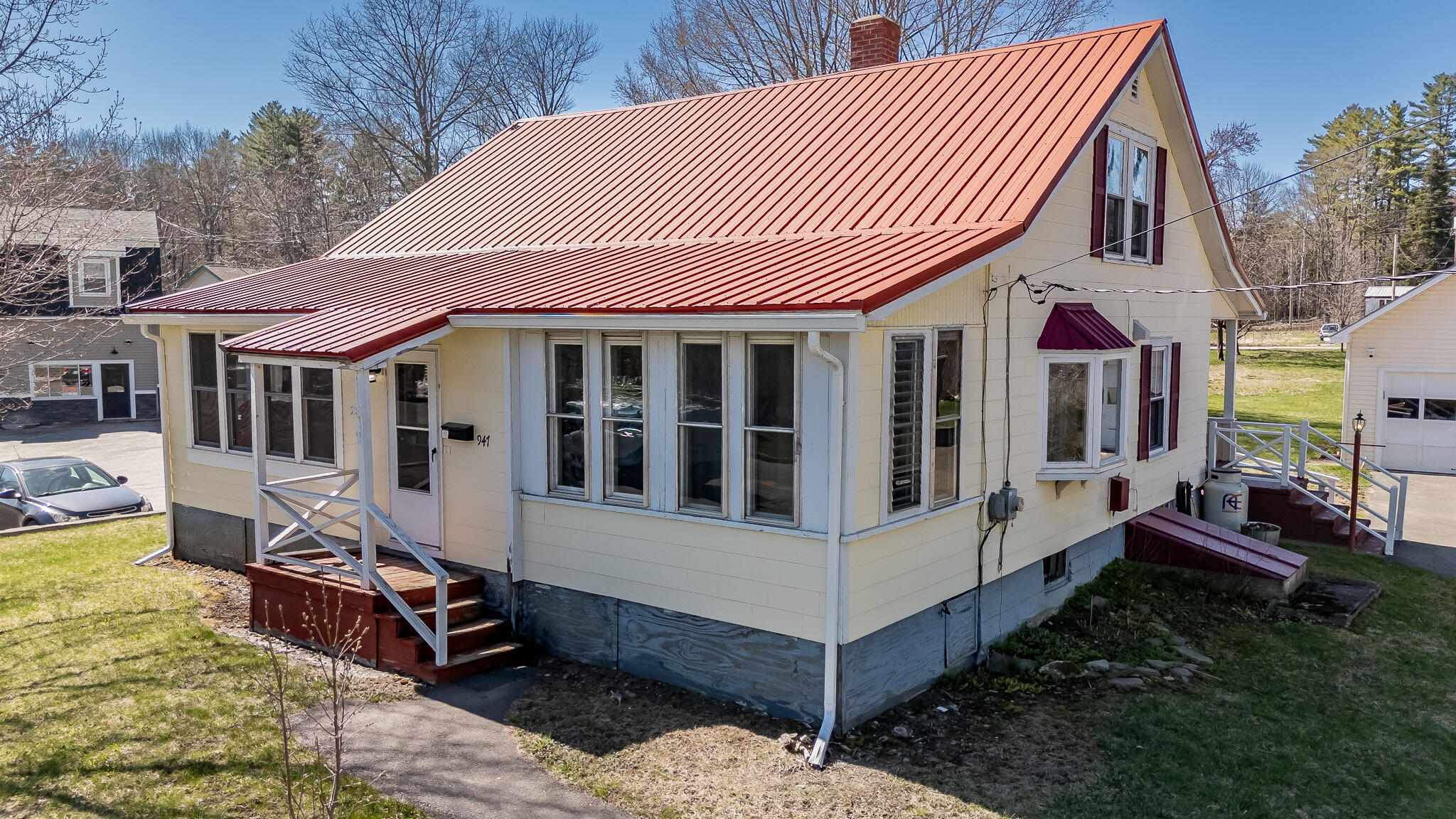 947 W Main Street, Dover-foxcroft, ME, 04426