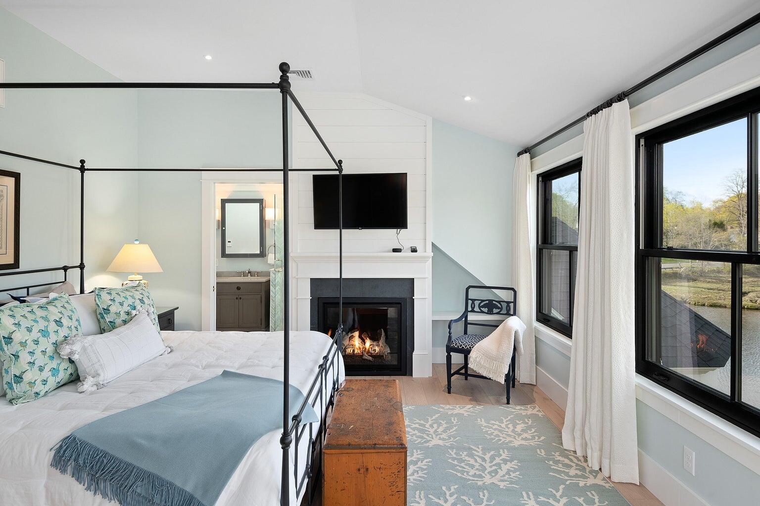 2 Maine Street UNIT A, Kennebunkport, ME, 04046