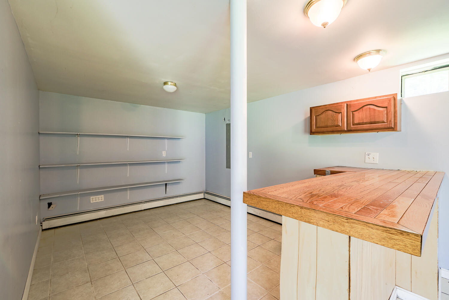 Bar and shelving around the corner