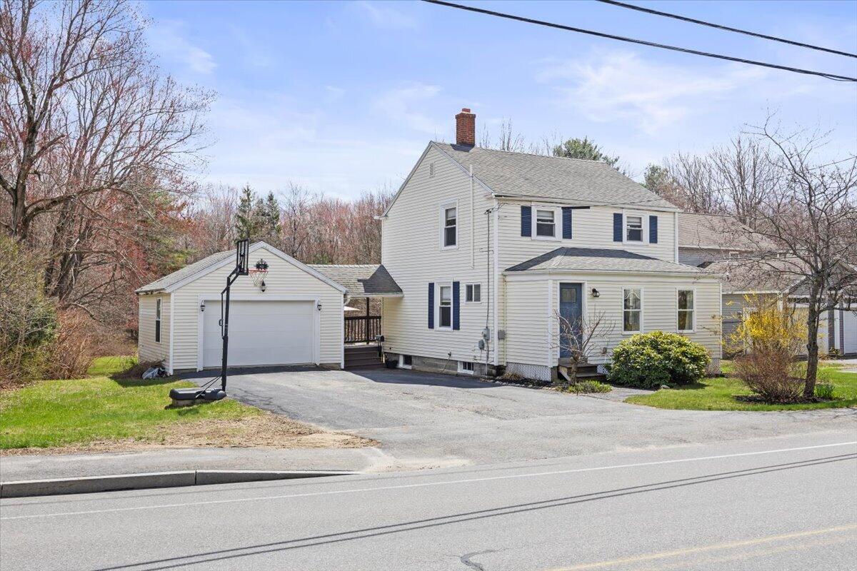21 La Tour Street, Castine, ME, 04421
