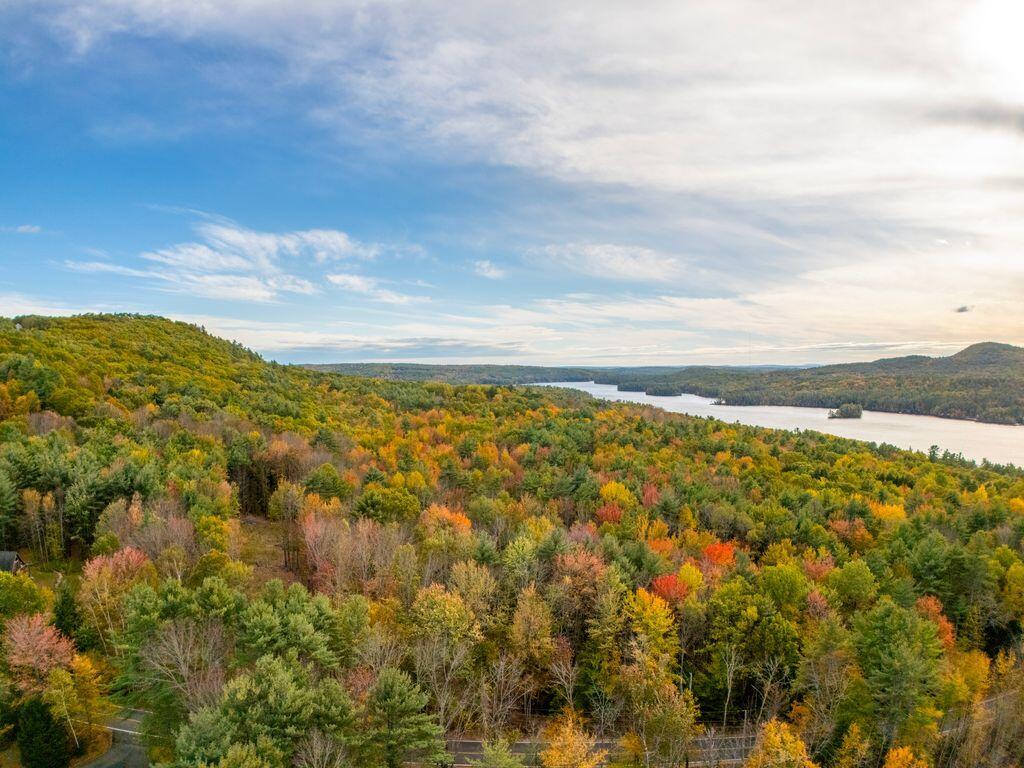 192 Mountain Road, Raymond, ME, 04071
