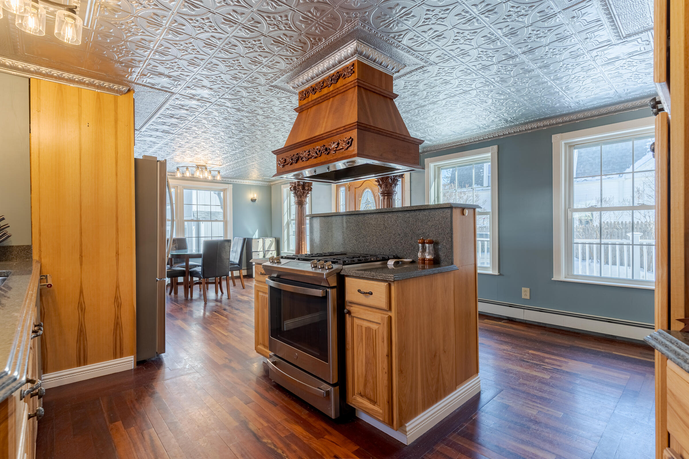 8 Park Avenue, Saco, ME, 04072