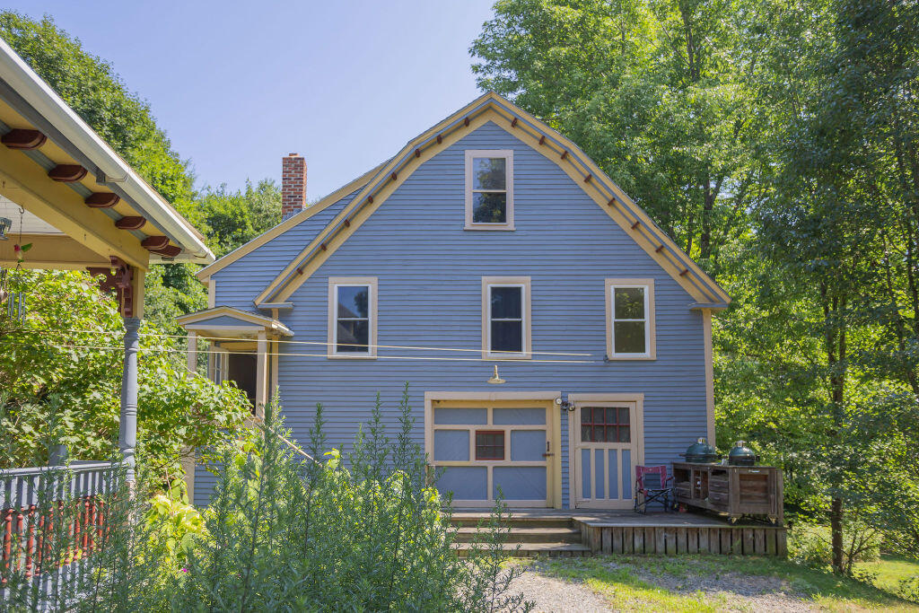 72 Main Street, Peru, ME, 04290