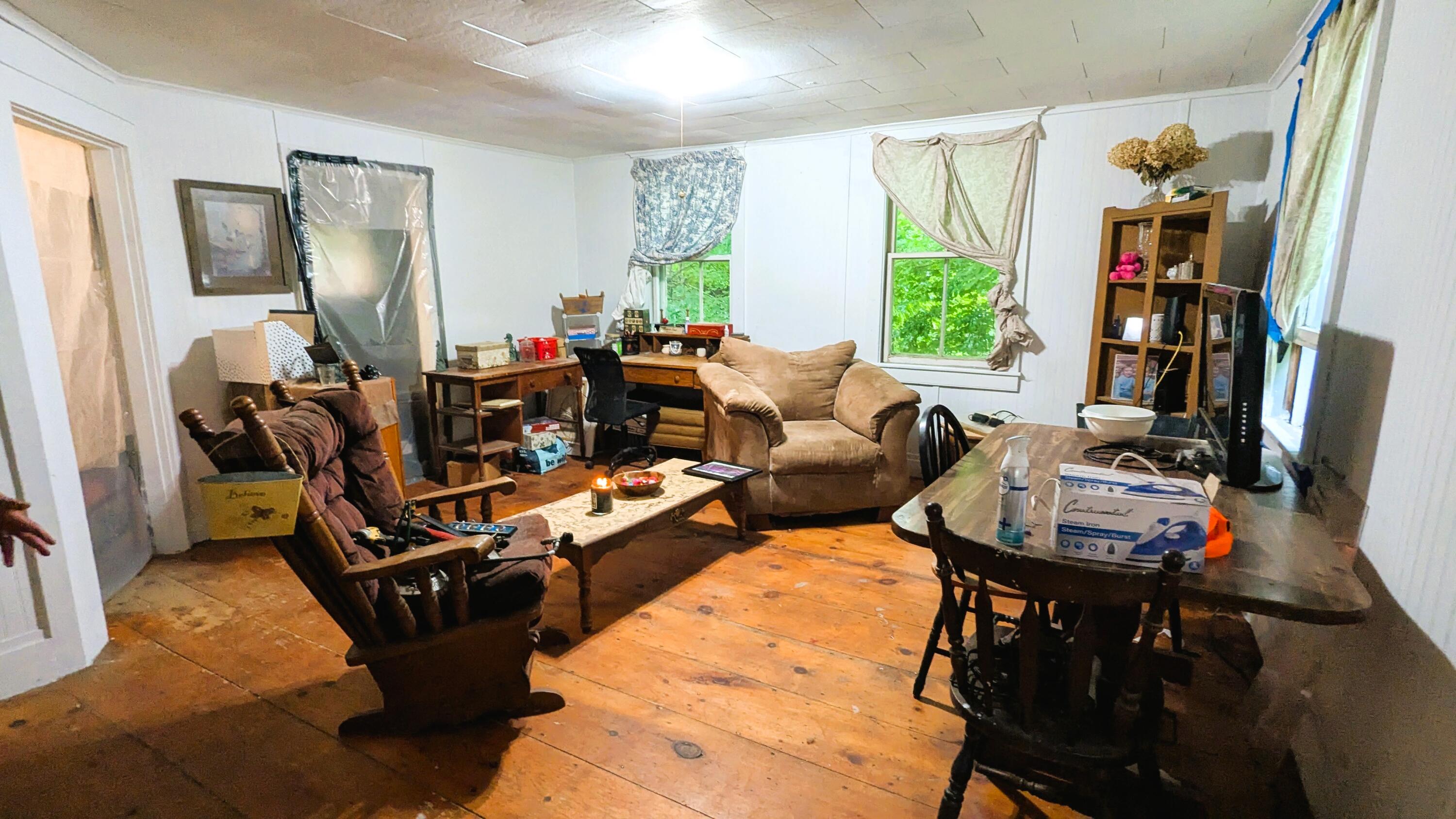 29 Kents Hill Road, Wayne, ME, 04284