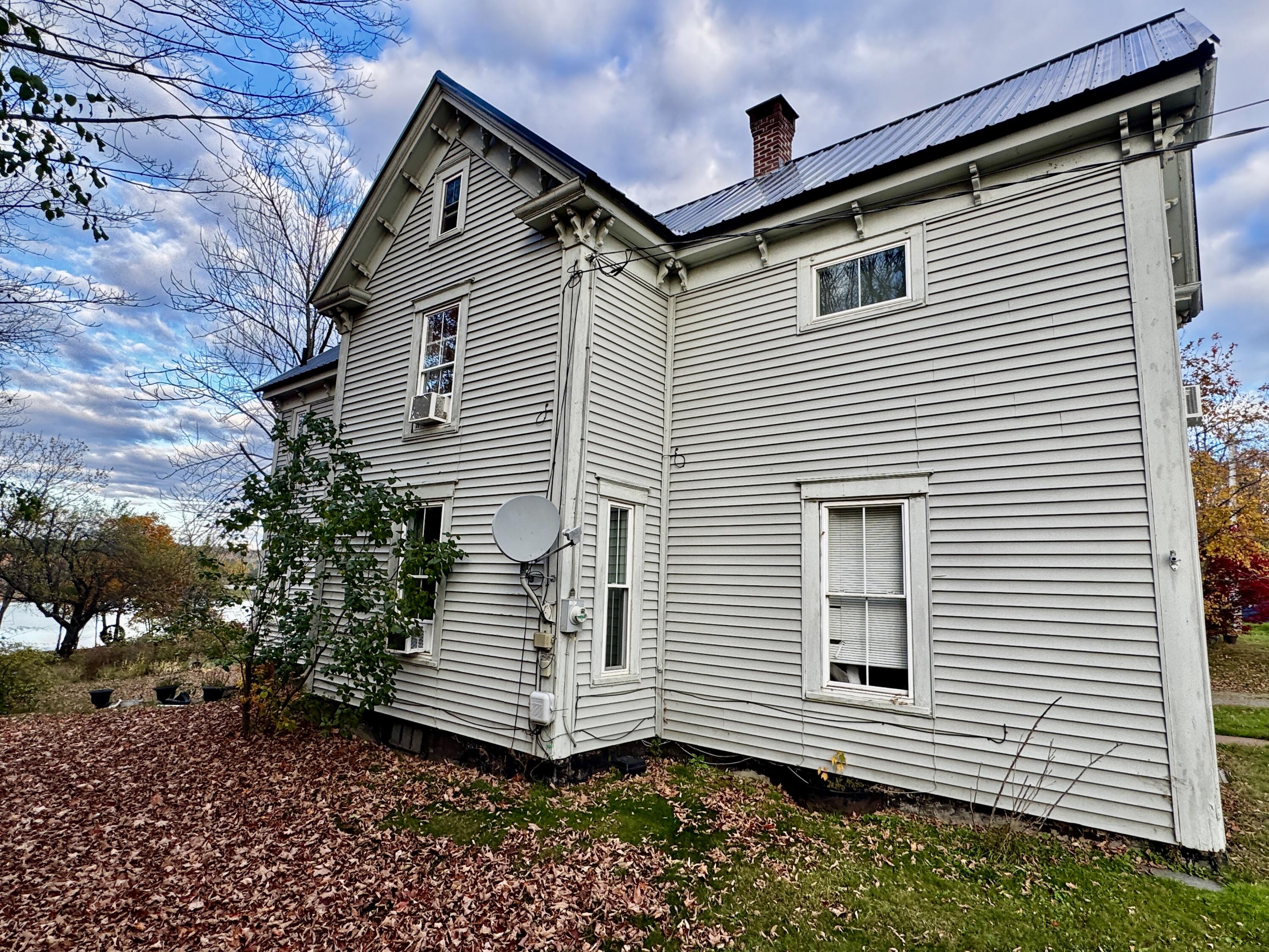 704 Main Street, Calais, ME, 04619