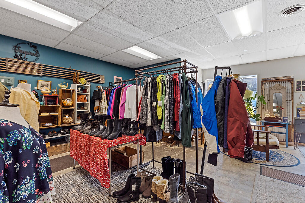 413 Wilton Road, Farmington, ME, 04938