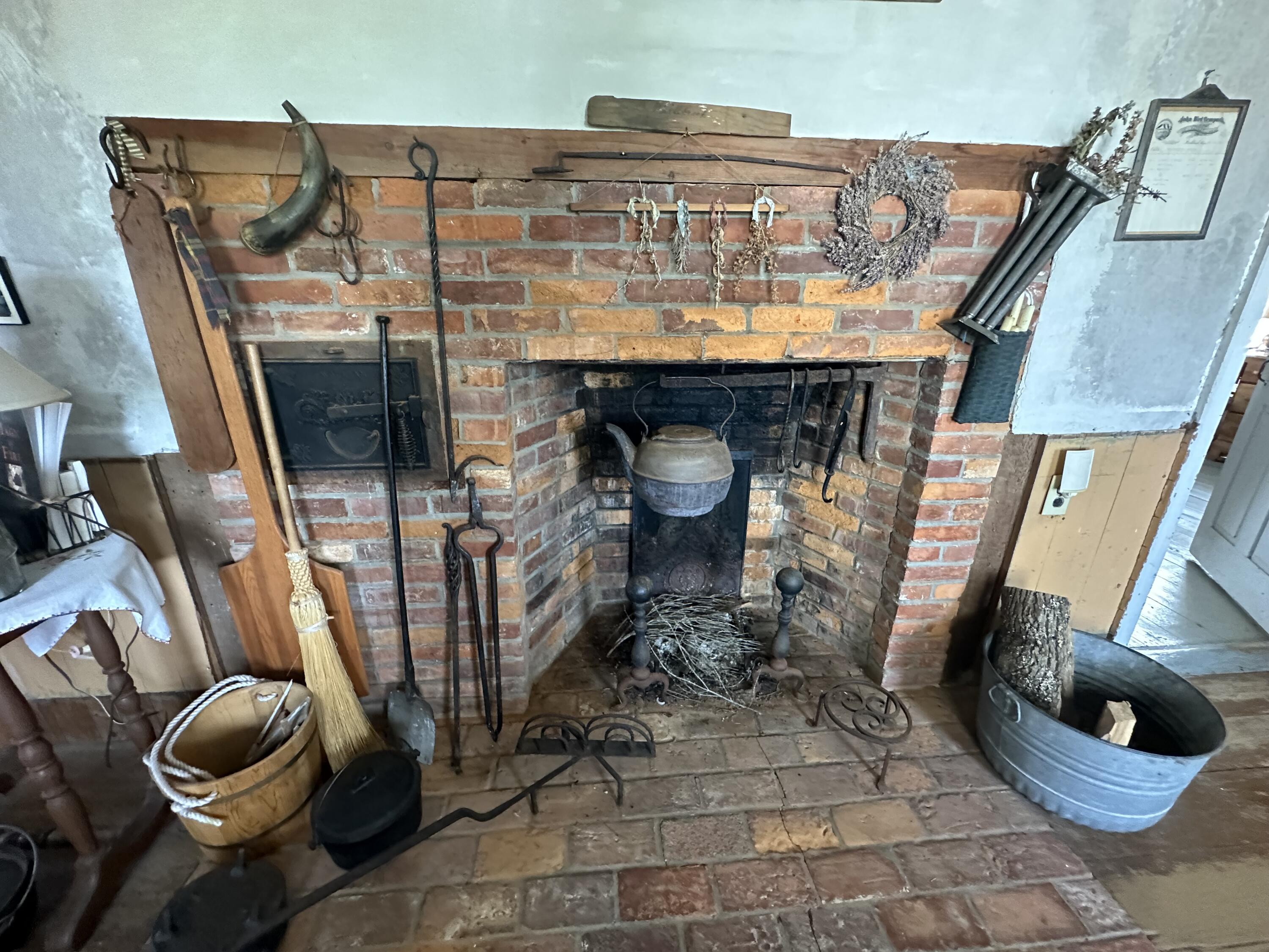 3 SOUTH Road, Matinicus Isle Plt, ME, 04851