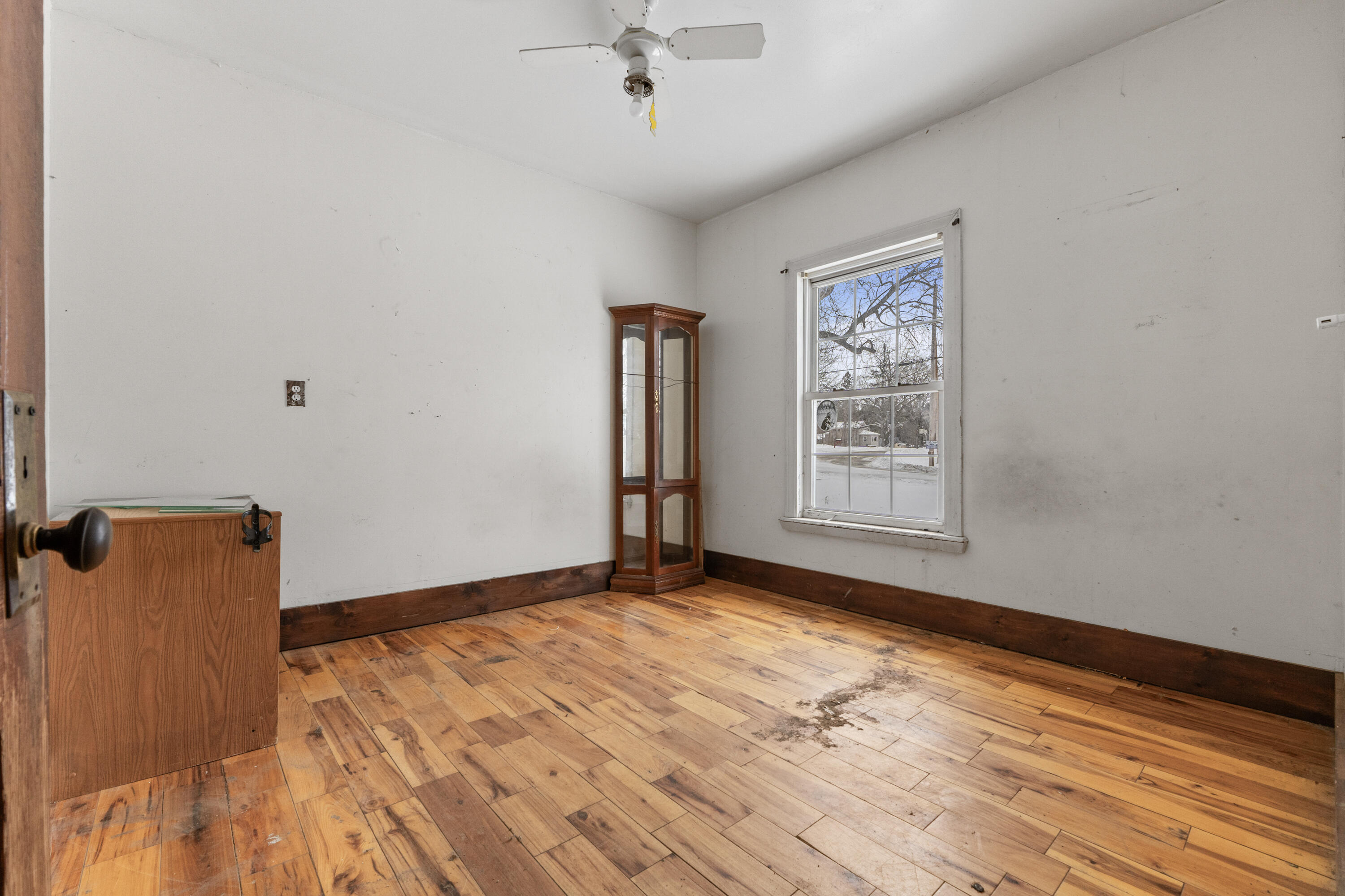 72 Main Street, Medway, ME, 04460