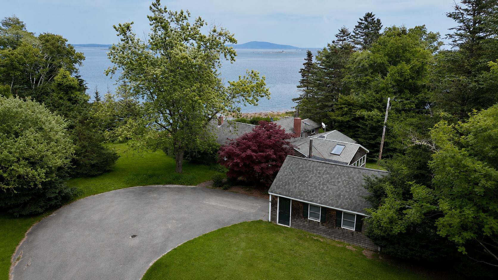 Photo of 11 Prospero Lane Brooklin ME 04616