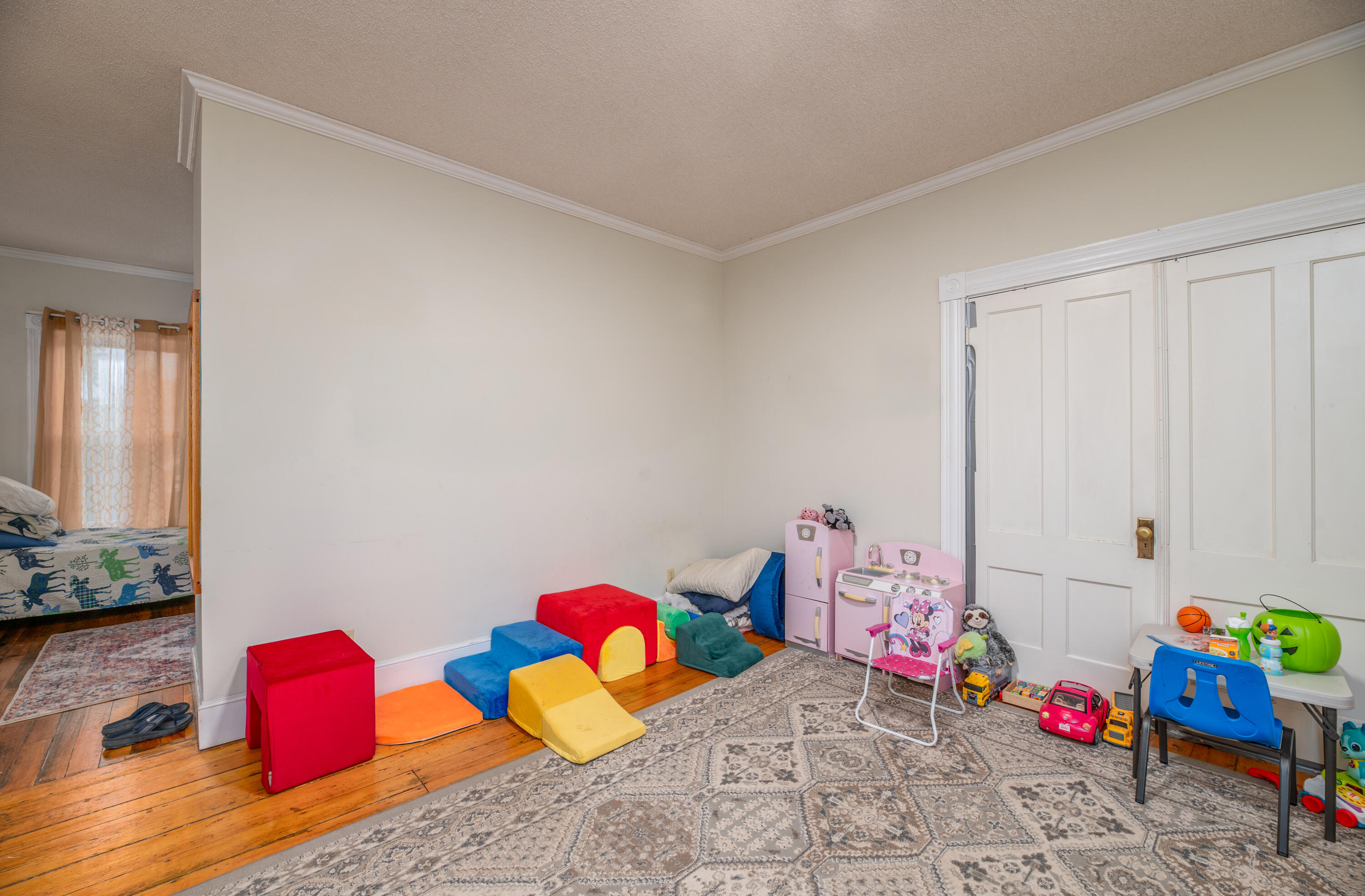 140 Hartland Avenue, Pittsfield, ME, 04967