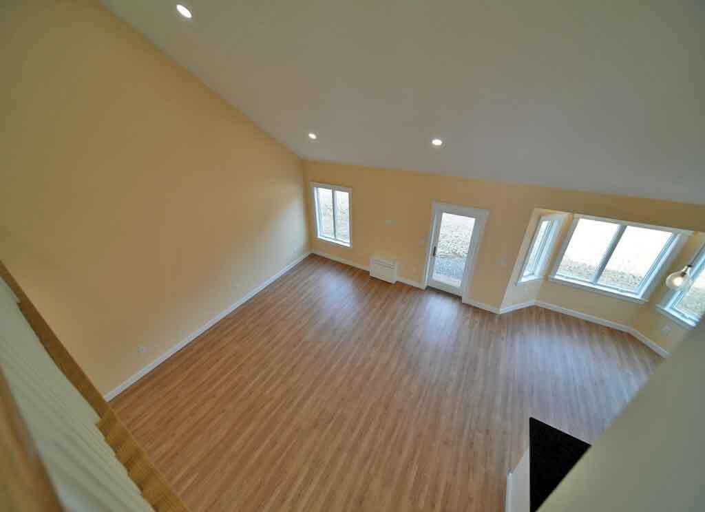 15 Lilac Lane, Houlton, ME, 04730