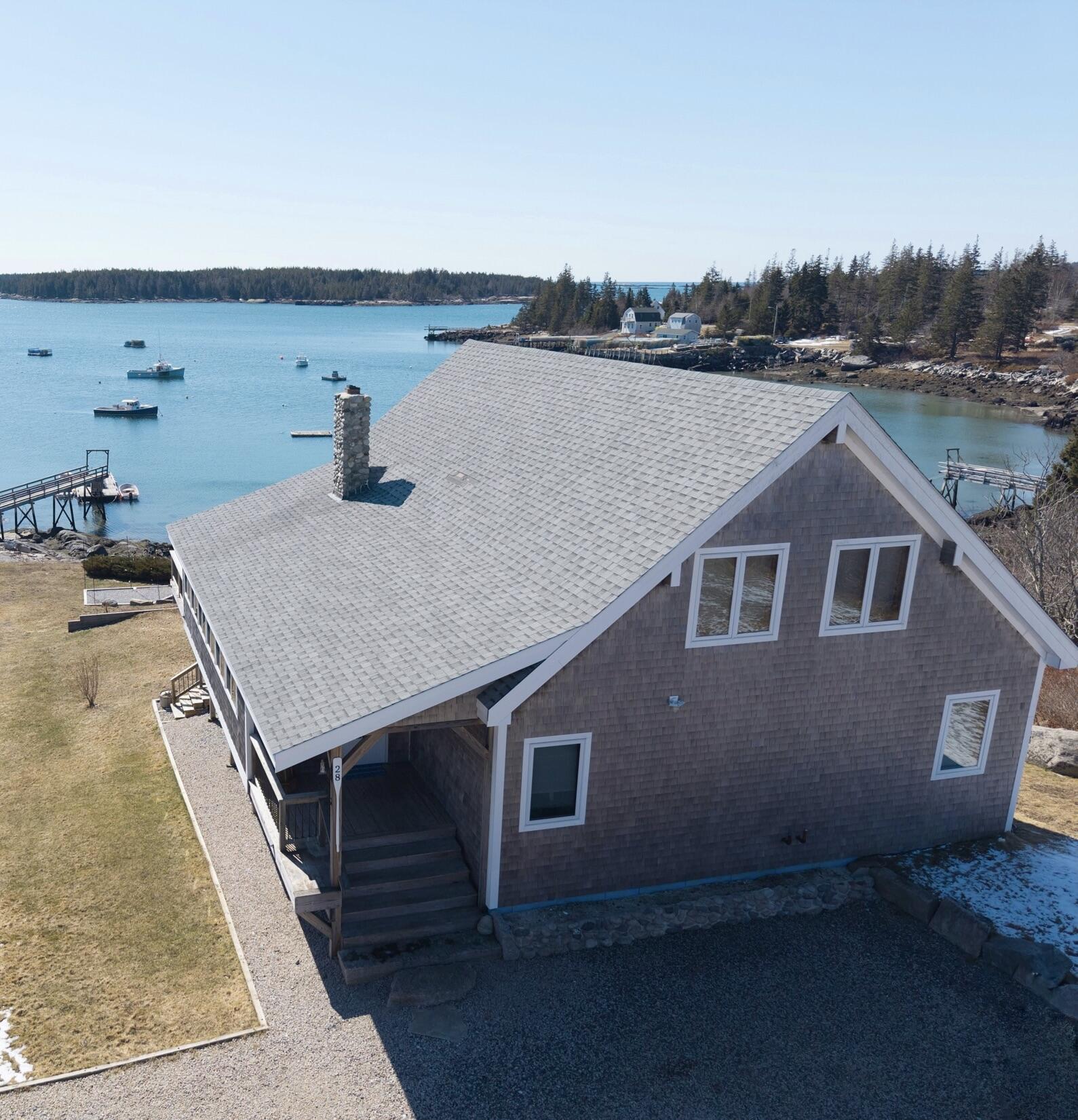 28 City Point Road, Vinalhaven, ME, 04863