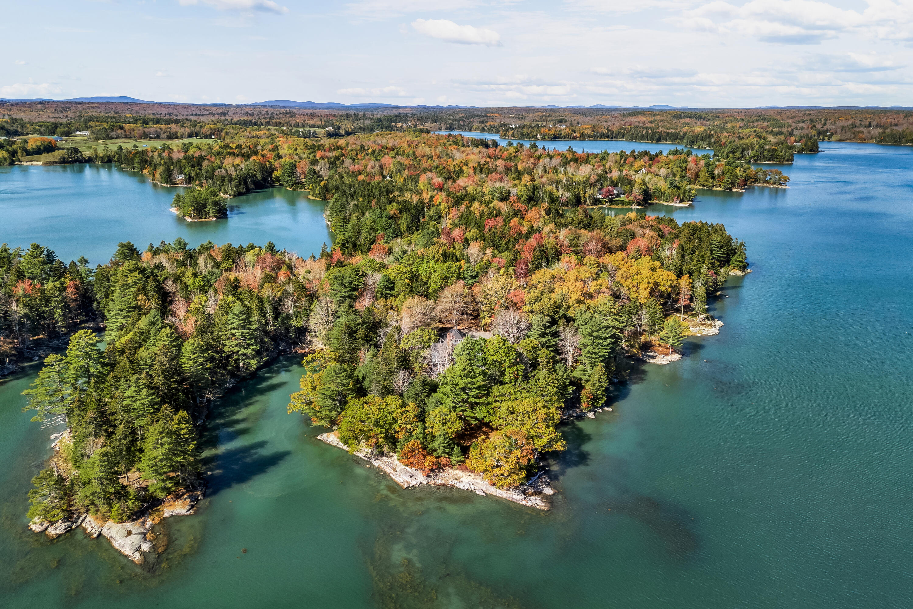 82 Falcon Lane, Lamoine, ME, 04605