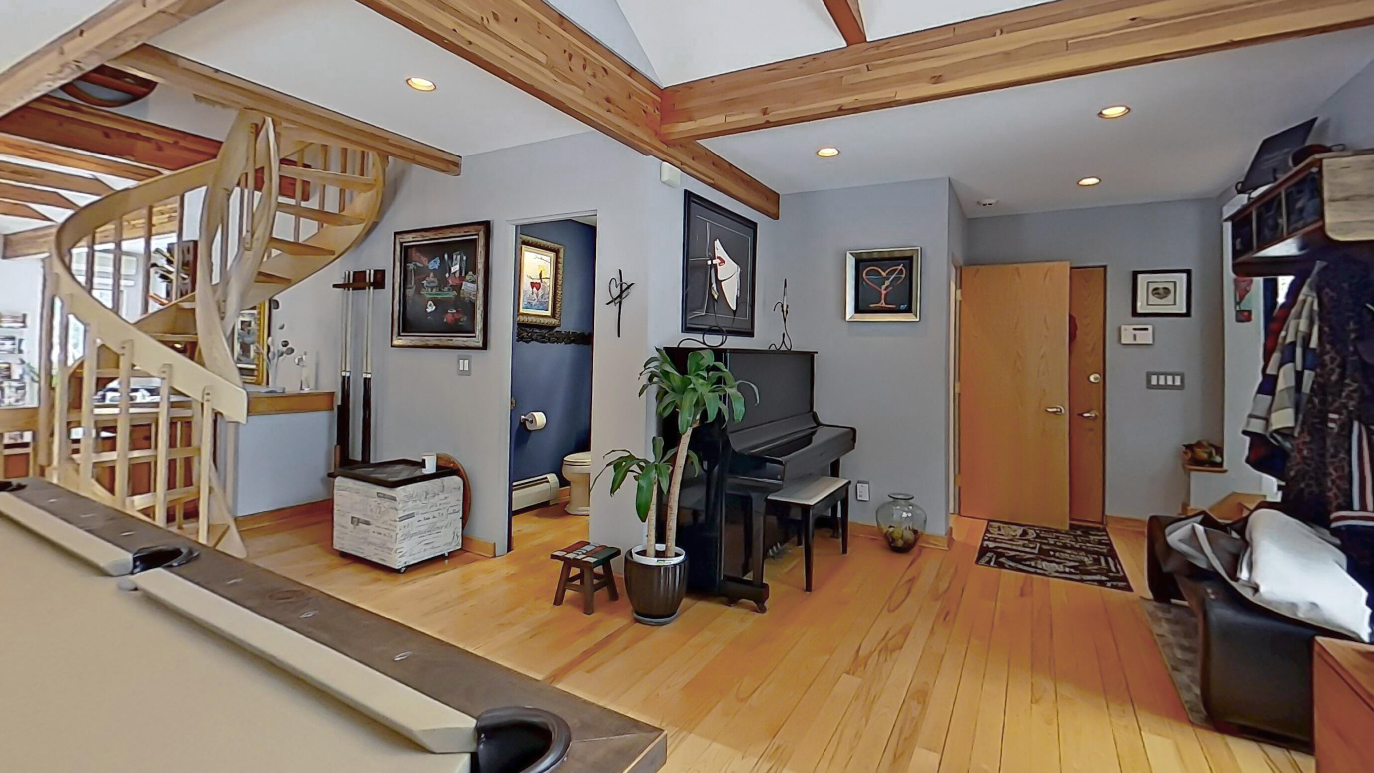 291 Molyneaux Road, Camden, ME, 04843