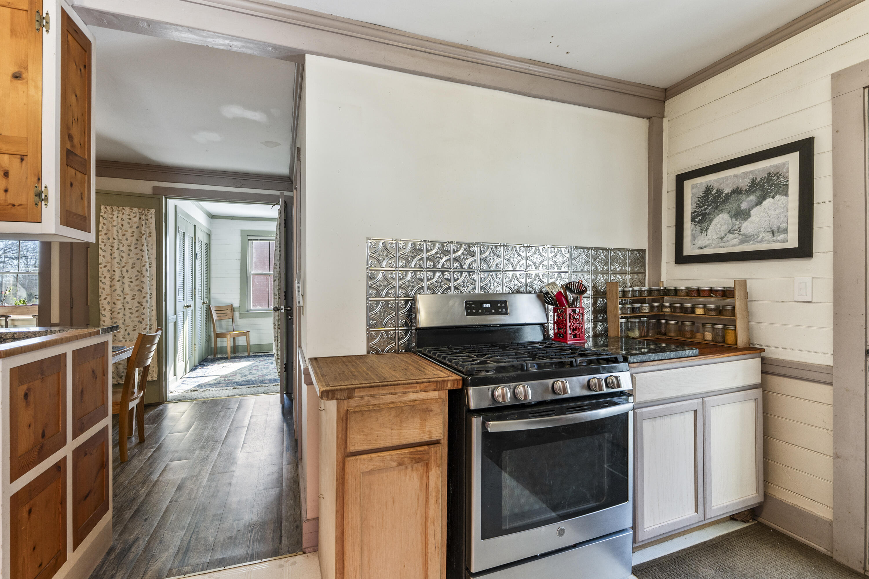 38 Main Street, Topsham, ME, 04086