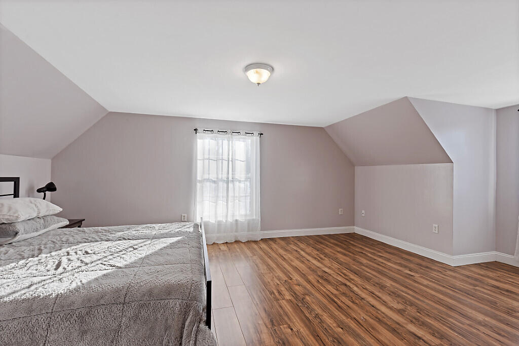 33 Belfast Augusta Road E, Searsmont, ME, 04973