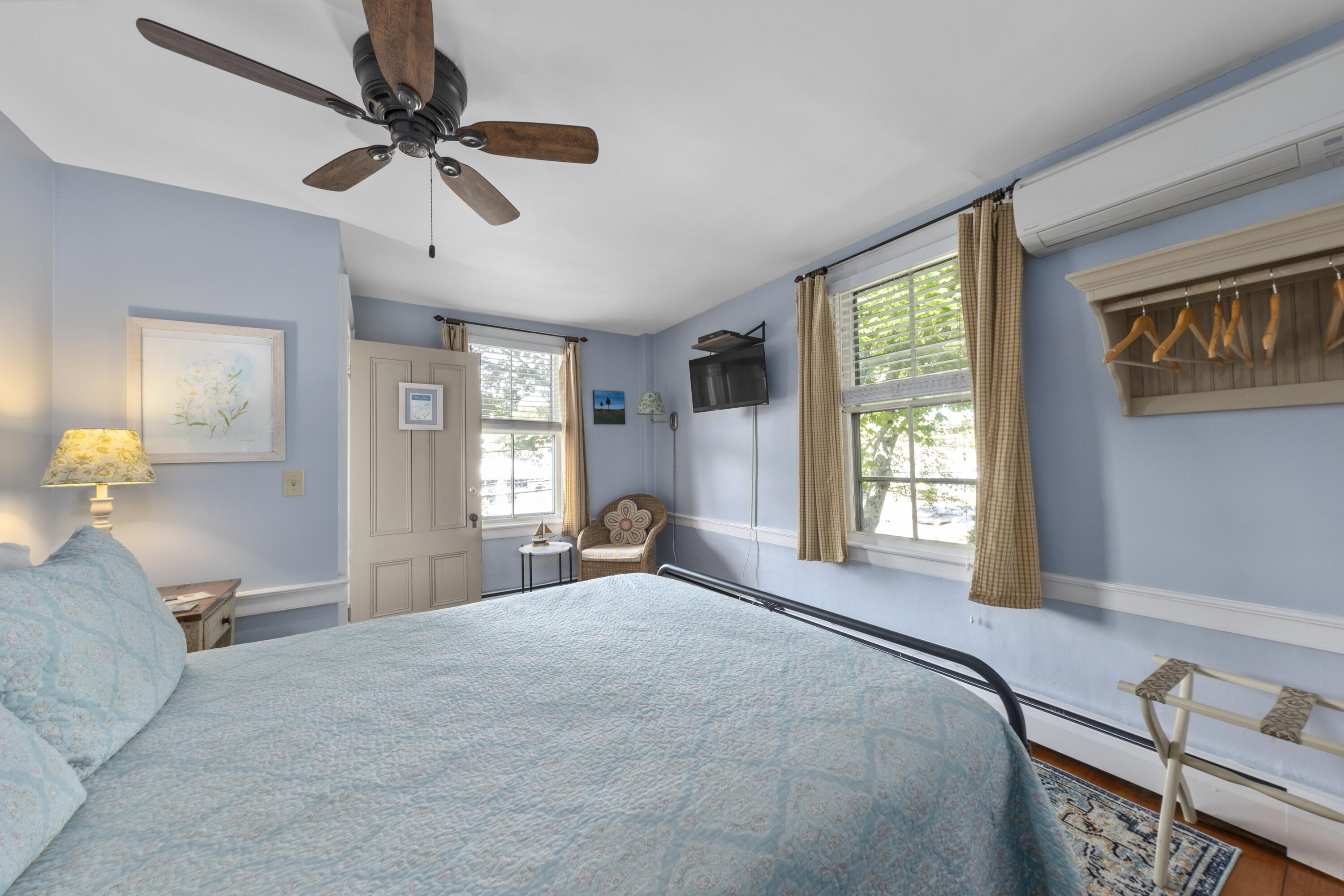 84 Elm Street, Camden, ME, 04843