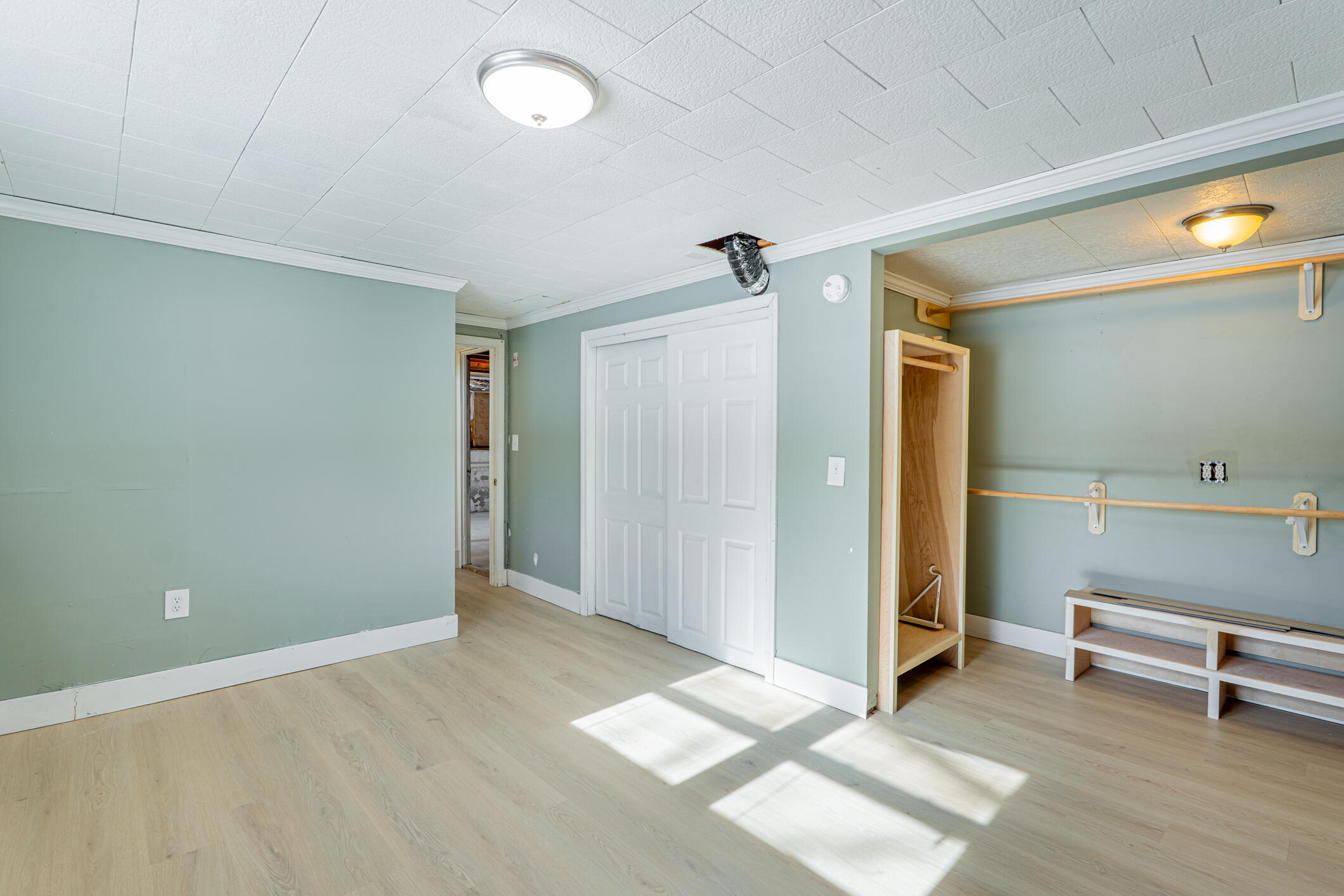 18 Eaton Drive, Buxton, ME, 04093