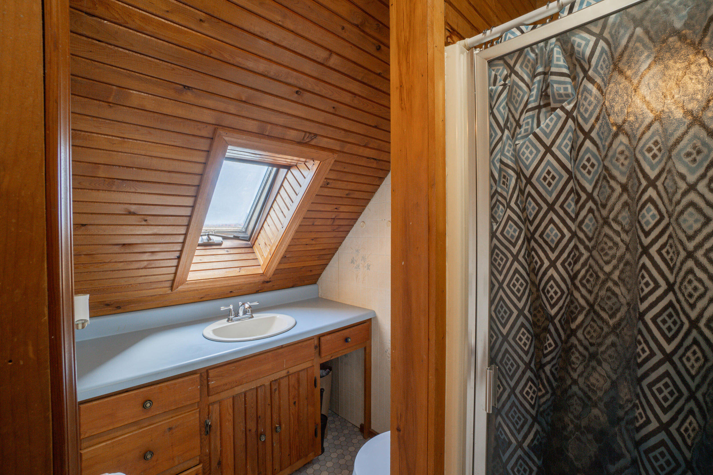 24 Autumn Lane, Lincoln, ME, 04457
