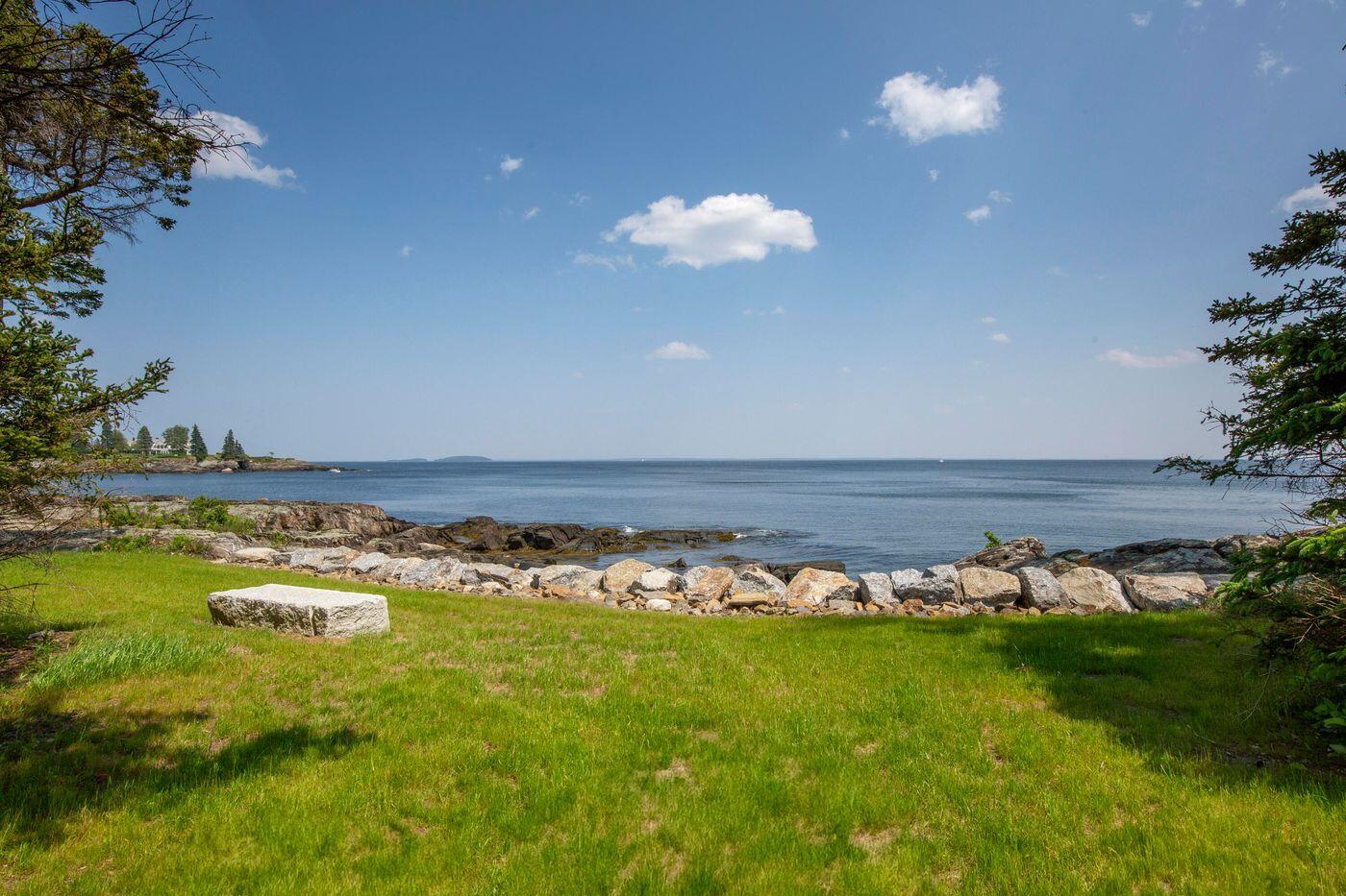 80 Hayfield Way, Rockport, ME, 04856