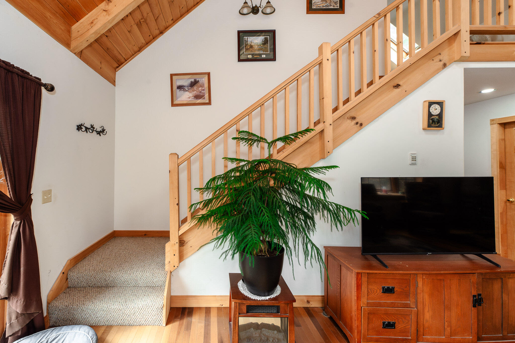 414 Taylor Hill Road, New Vineyard, ME, 04956