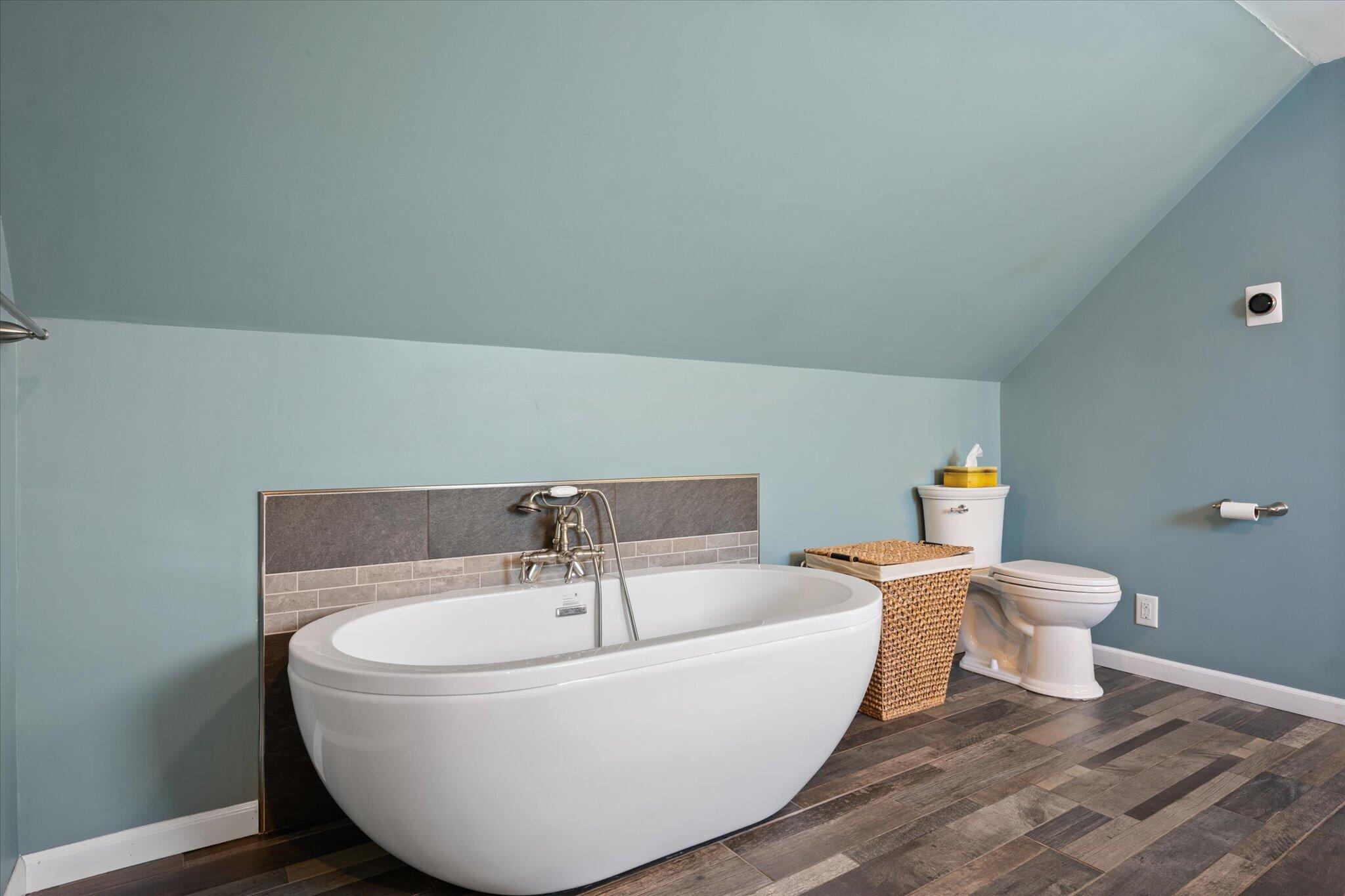 130 Miller Road, Hampden, ME, 04444