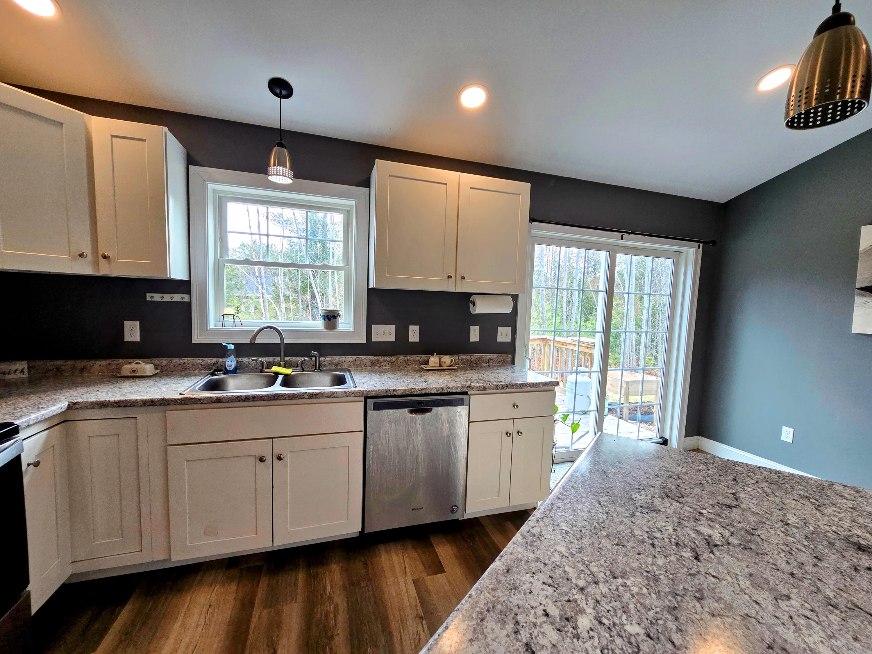 976 Park Street, Paris, ME, 04281