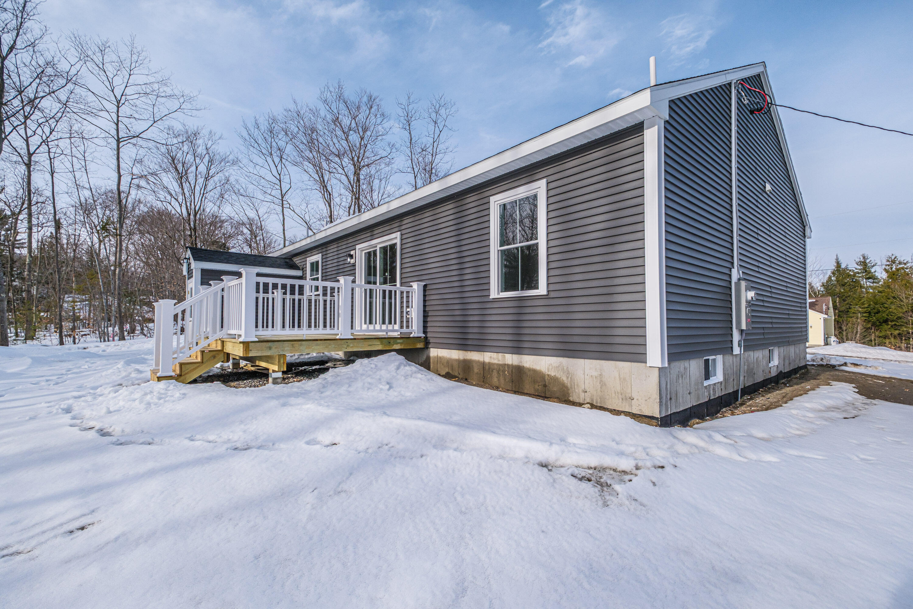 3 Lochview Drive, Lewiston, ME, 04240