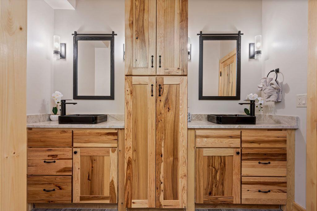 366 Glades View Avenue, Newry, ME, 04261