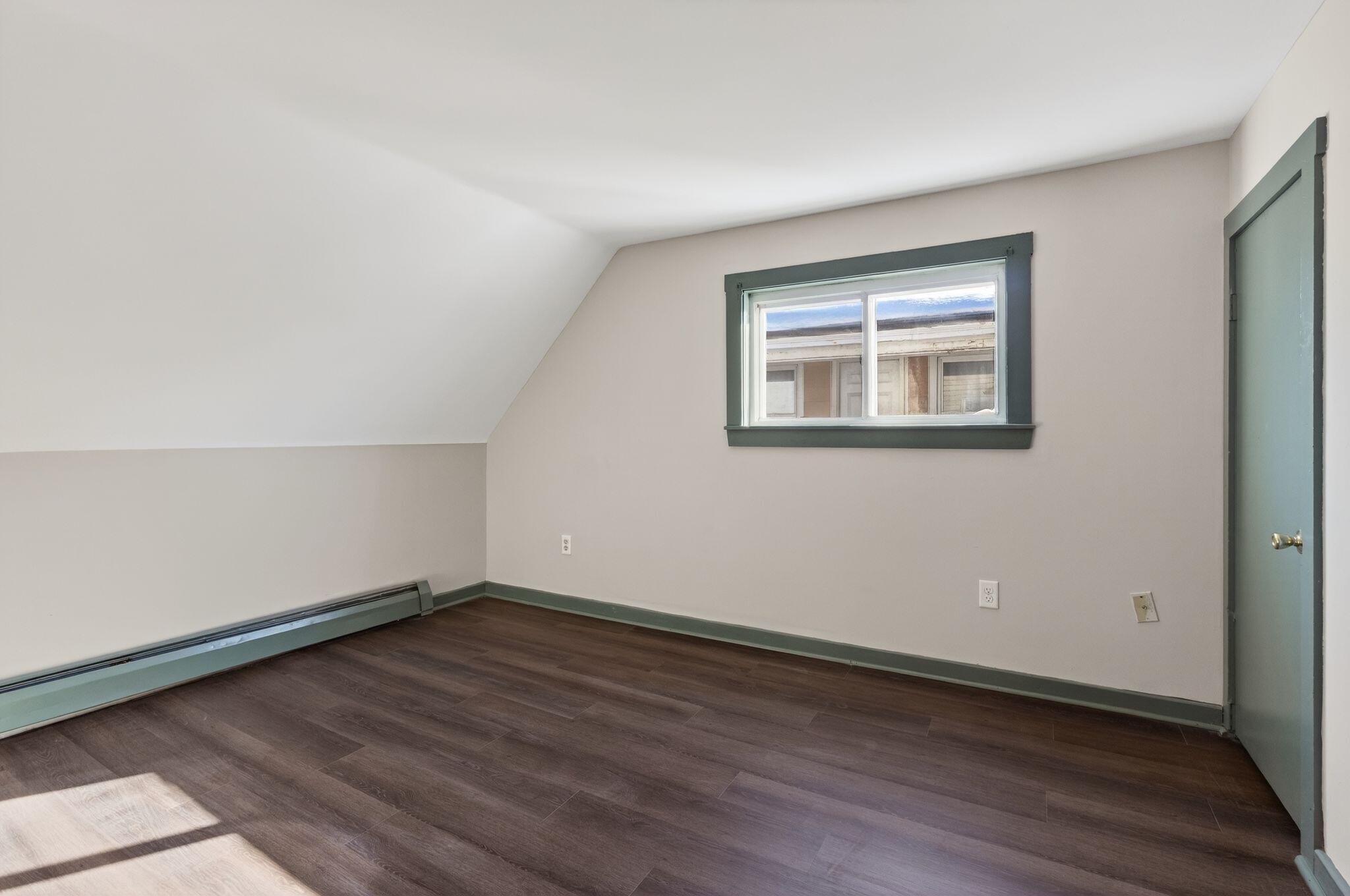 87 Pioneer Avenue, Sanford, ME, 04073